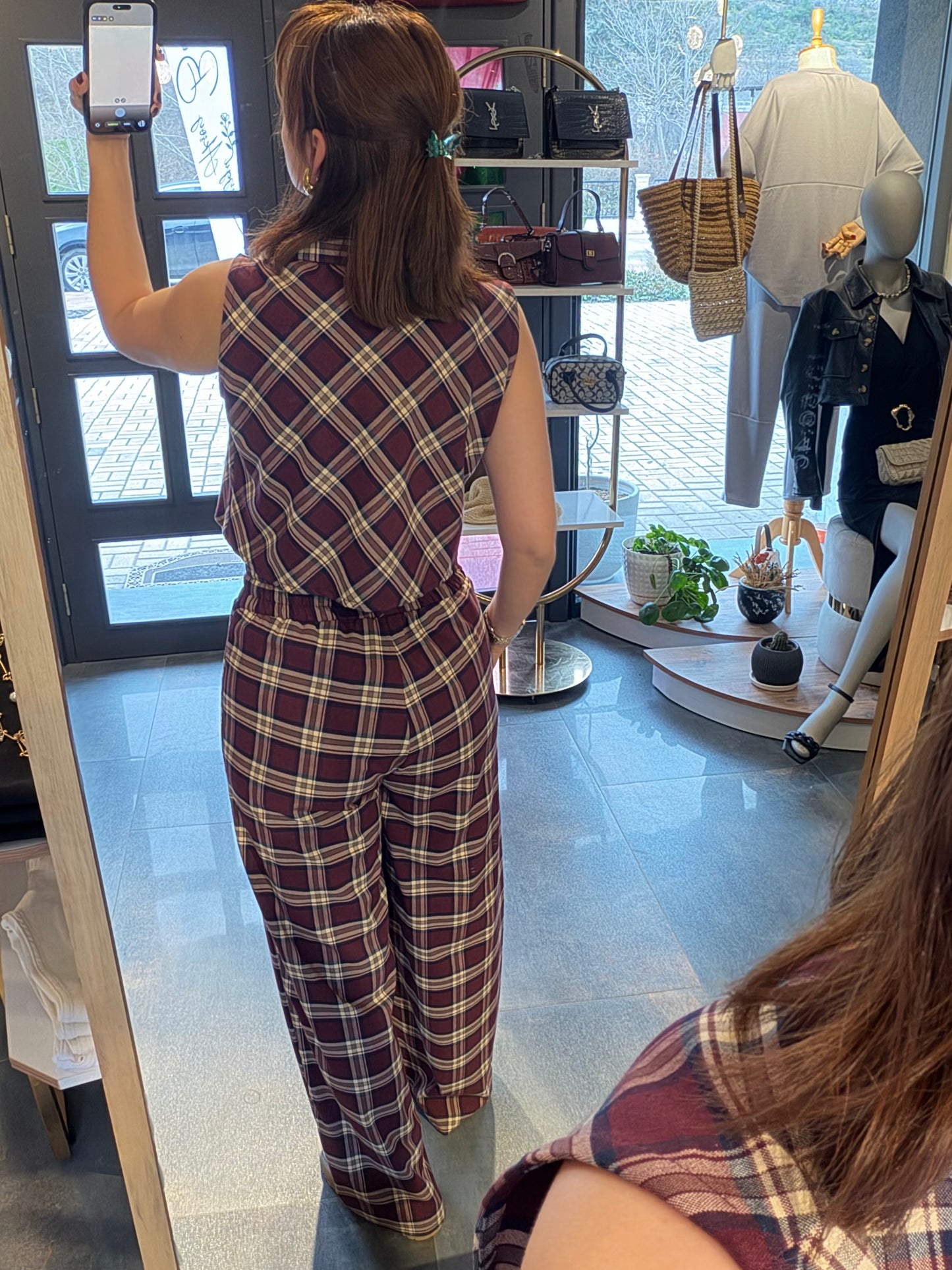 Nerra Bordo Kareli Takım