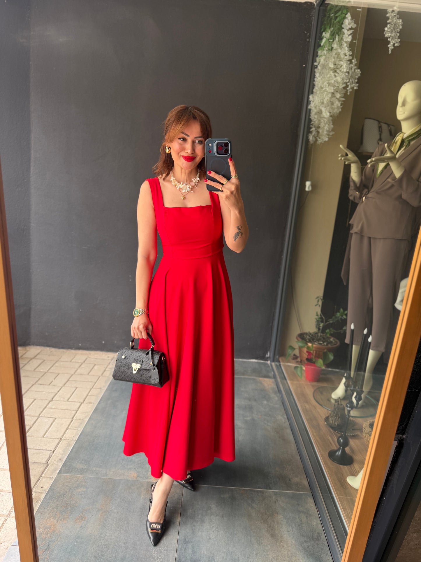 Mathilda Kırmızı Midi Elbise