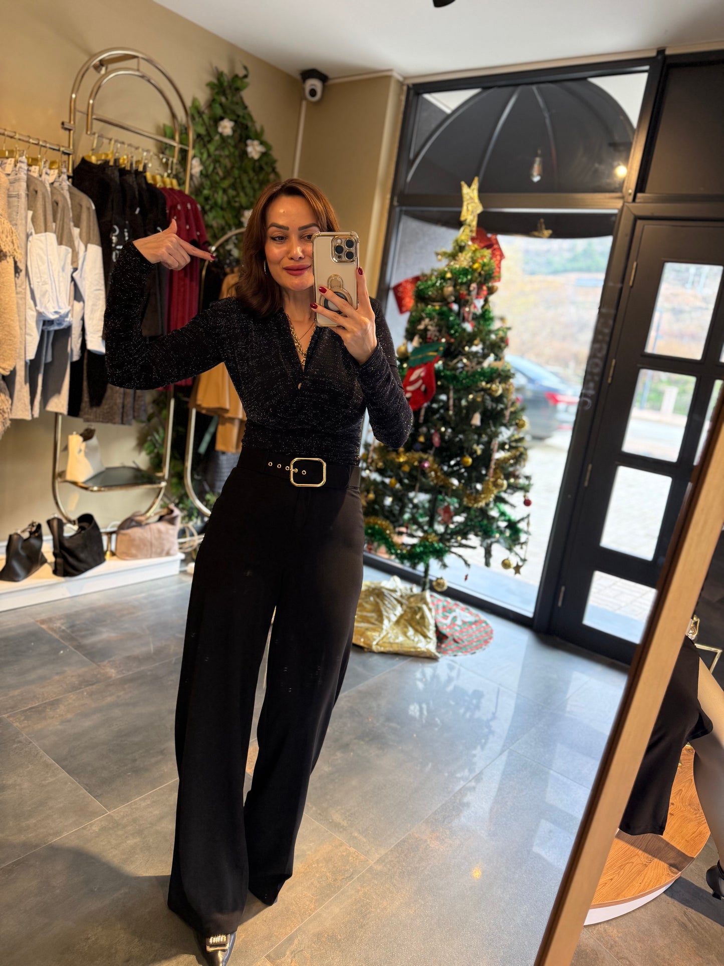 Moremos Siyah Kemerli Pantolon