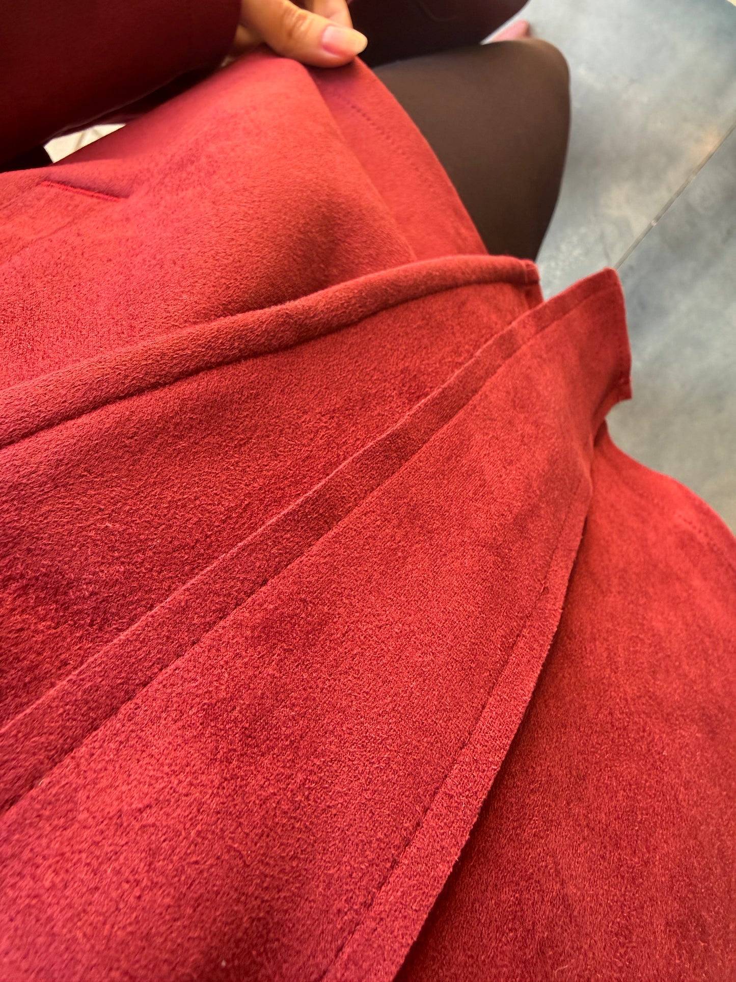 Table Bordo Trenchcoat