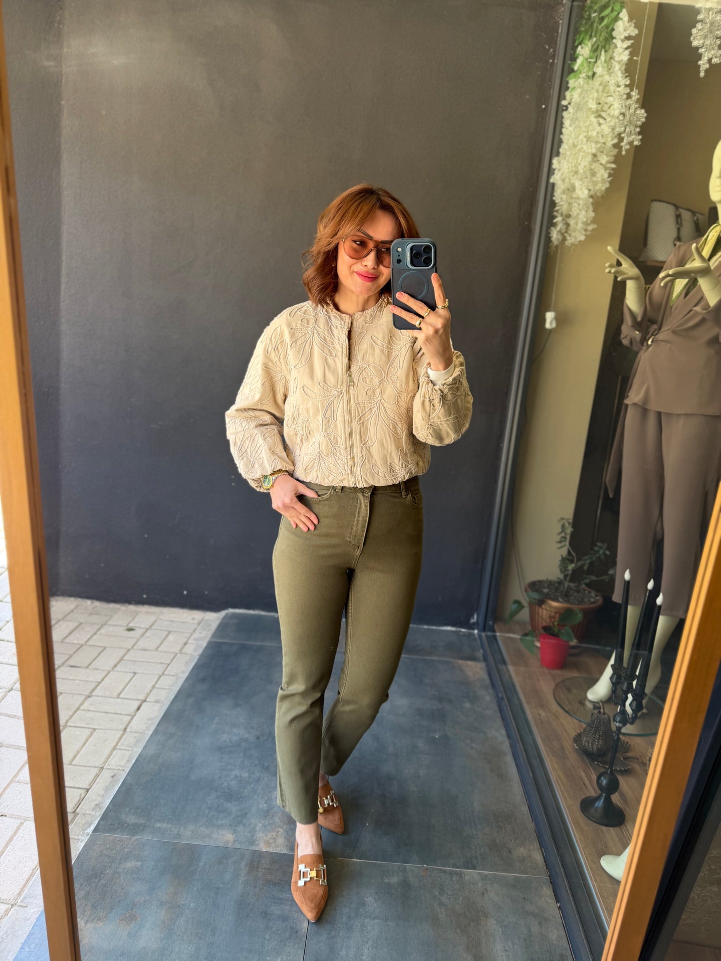 Xlove Haki Kesik Paça Toparlayıcı Jean