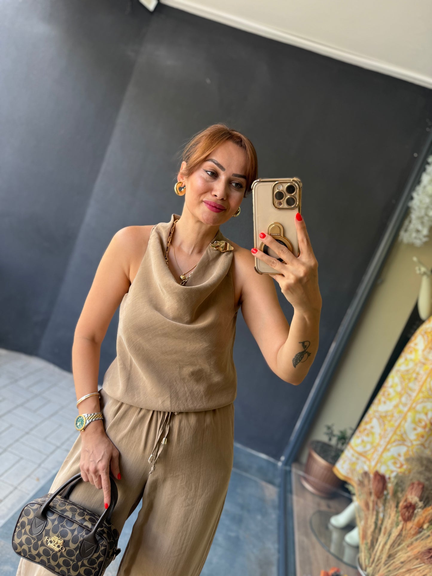 Agatha Bej Tensel Takım