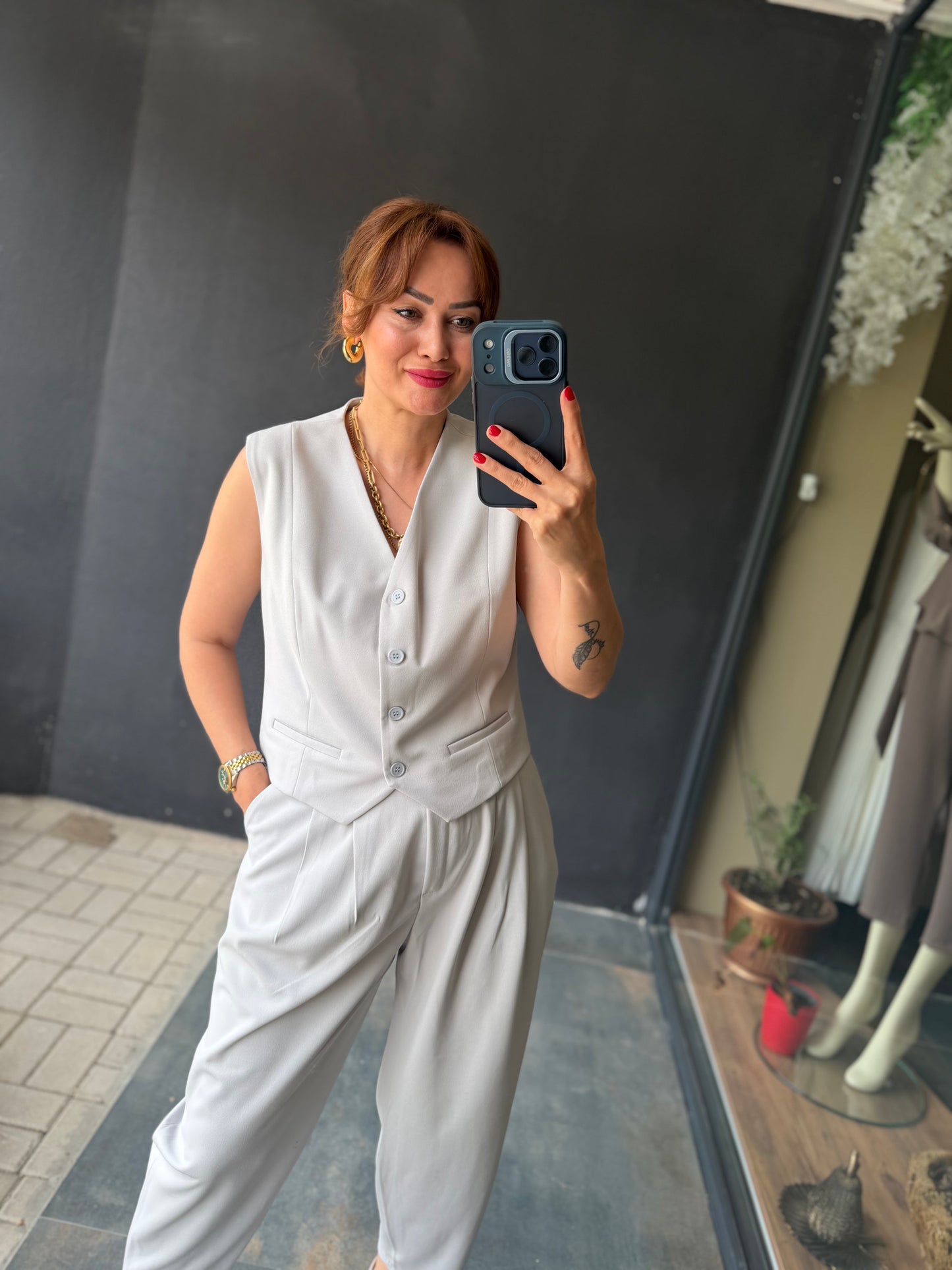 Gri Harem Yelekli Takım