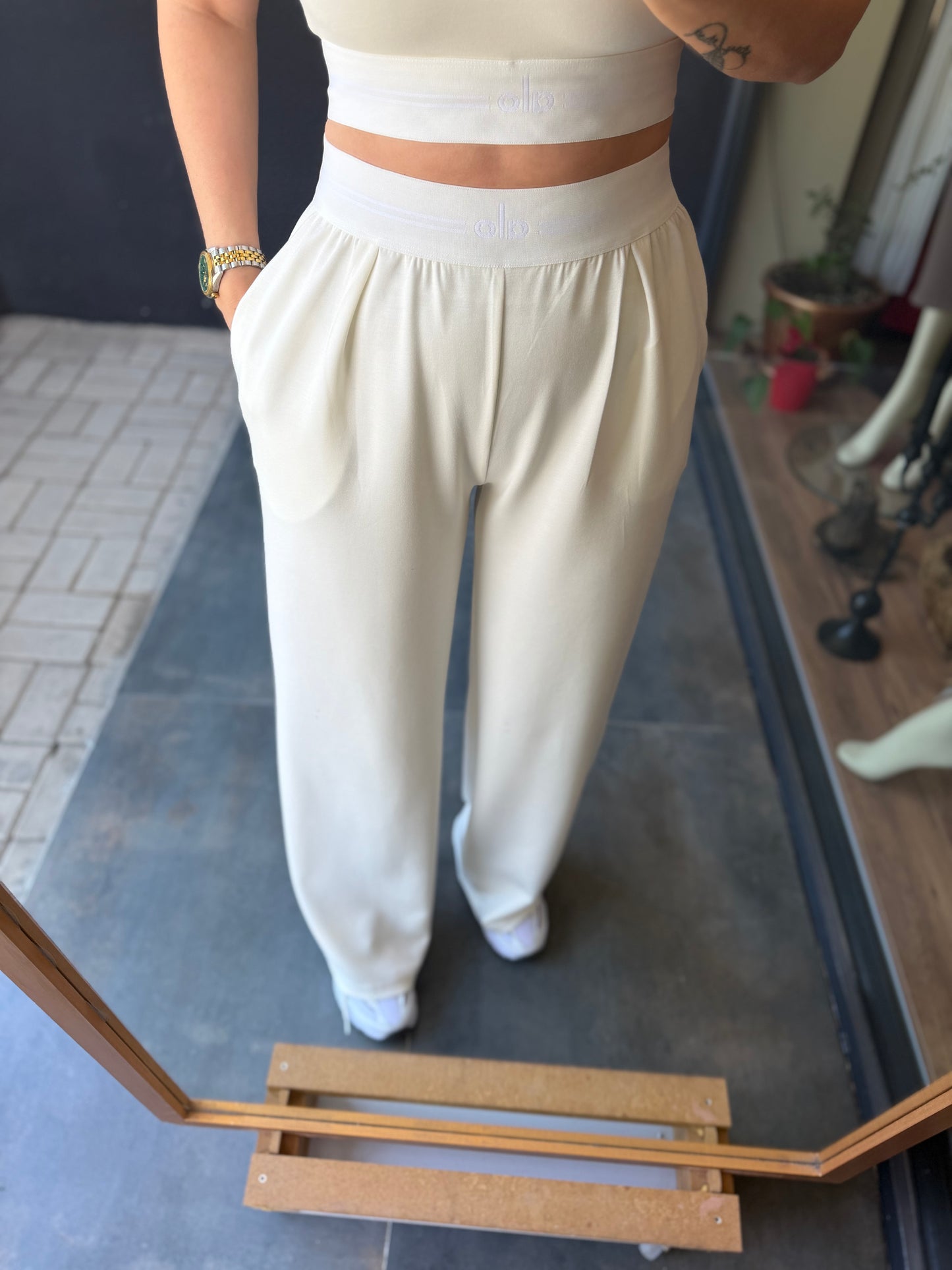 Vestal Beyaz Modal Crop &Pantolon Takım