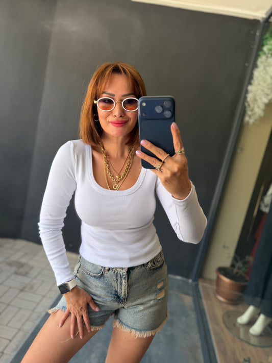 Norevia Beyaz U Yaka Body