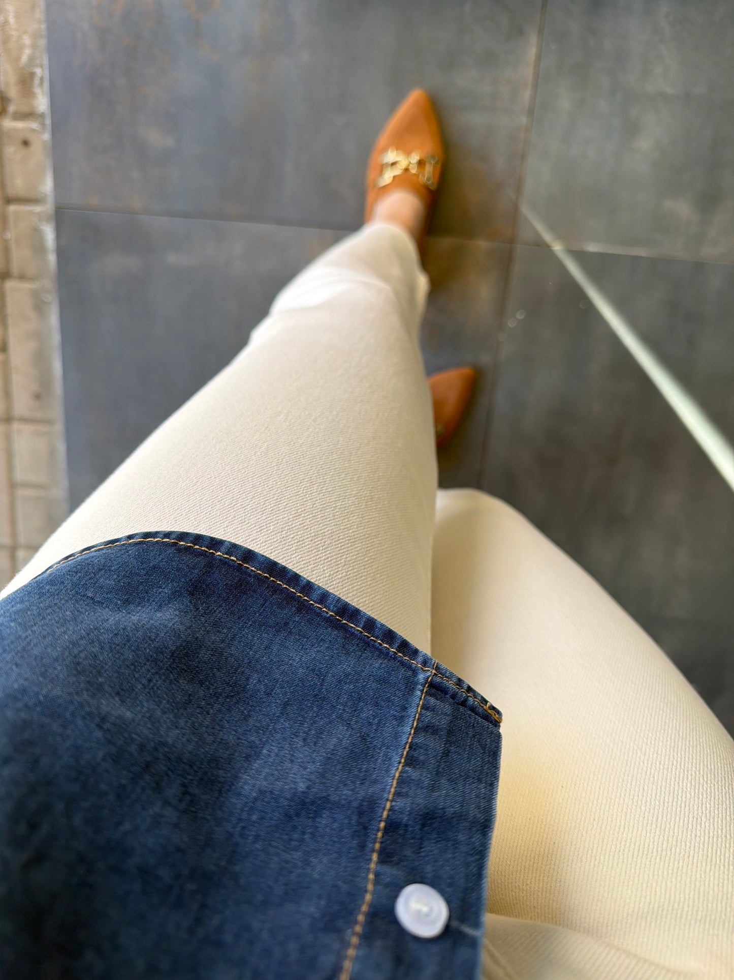 Xlove Bej Kesik Paça Toparlayıcı Jean