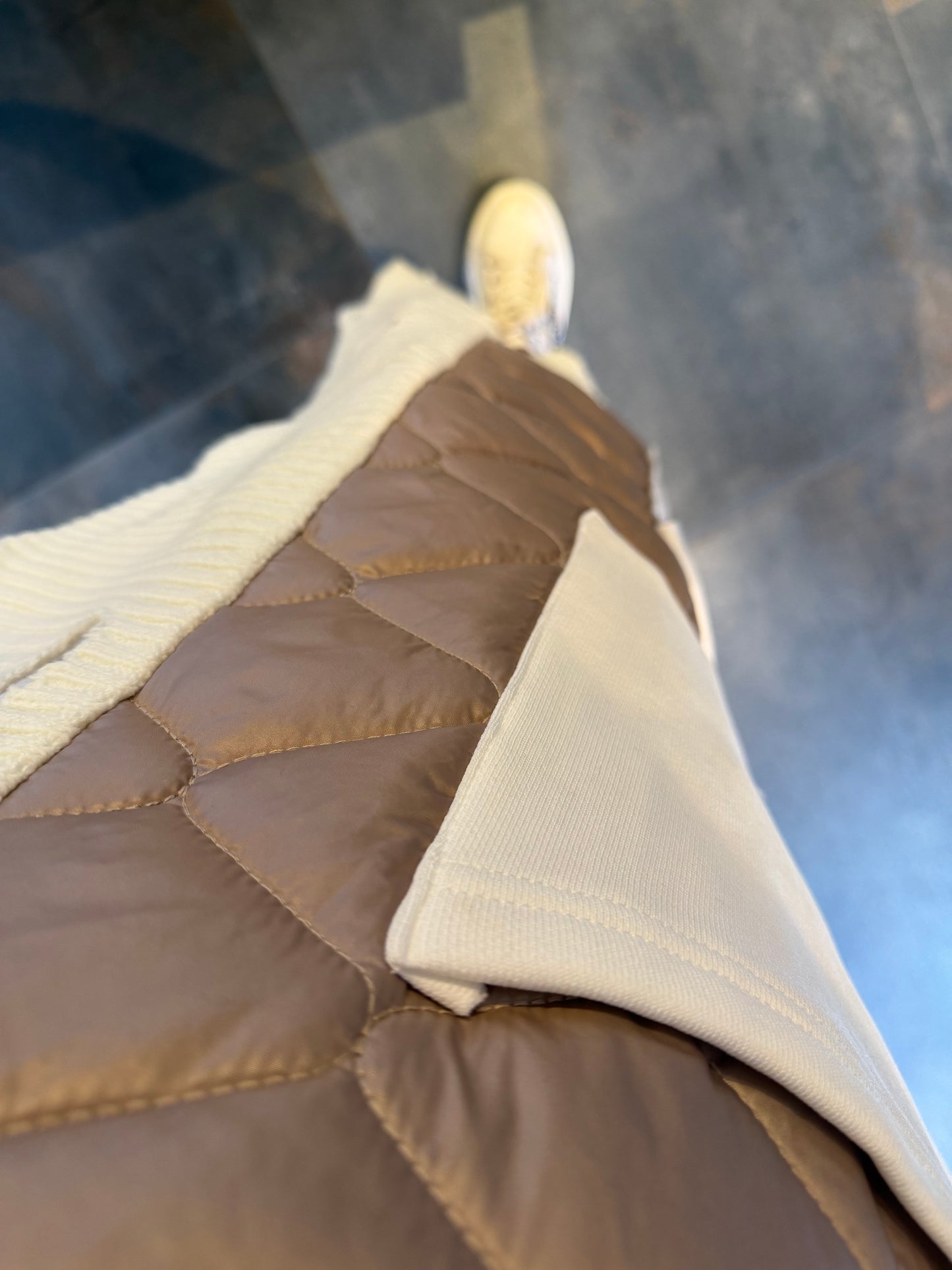 Linen Bej Capitone Detay Hırka