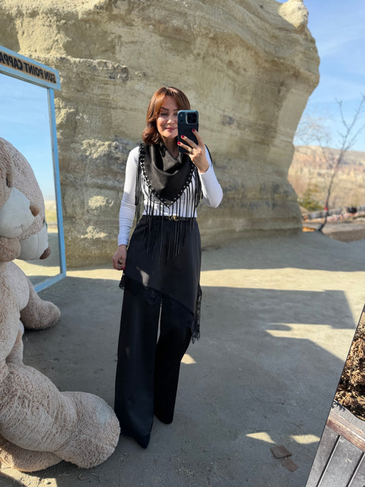 Avanos Siyah Dantelli Etek Pantolon