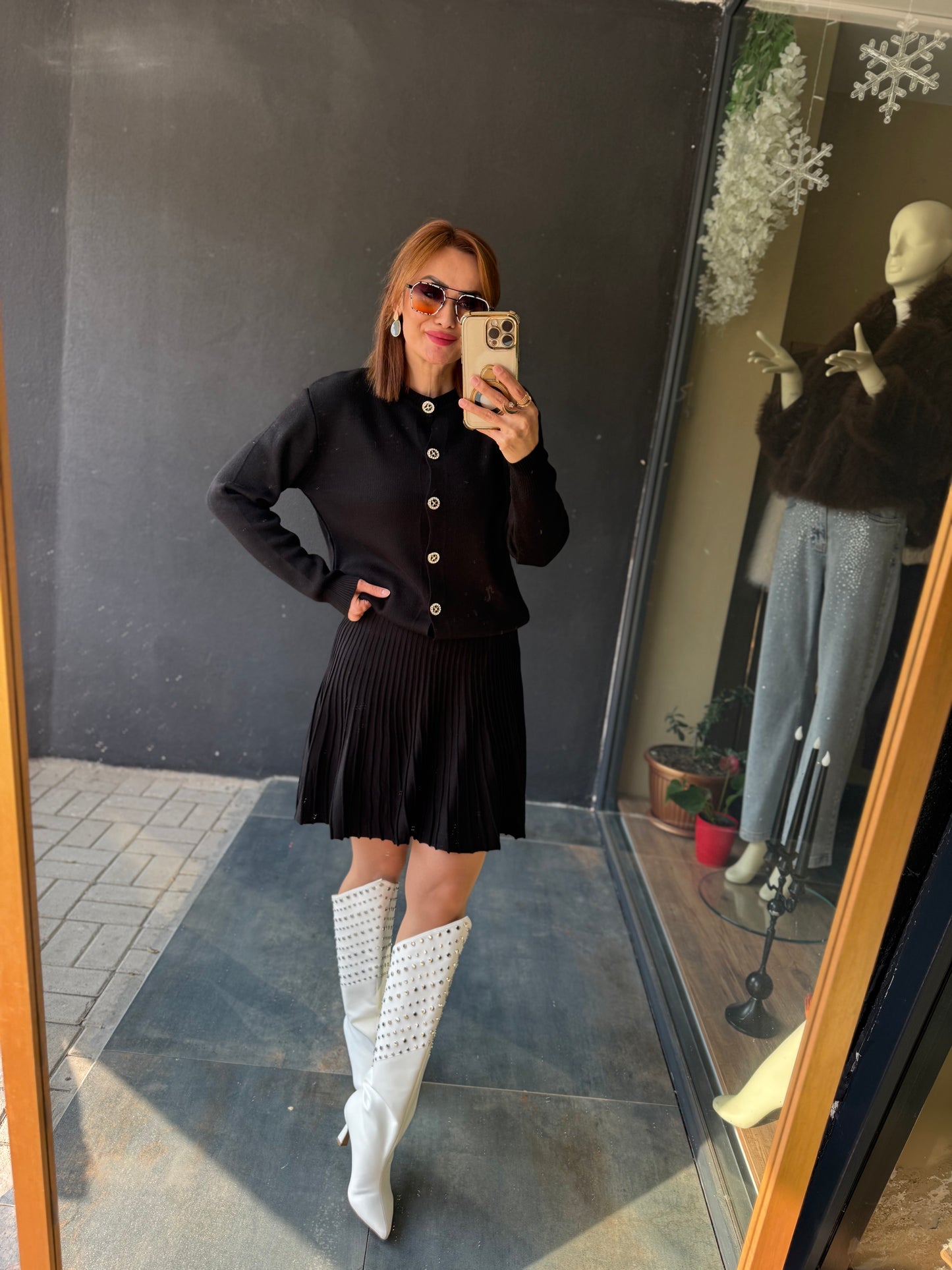 Noly Siyah Etek & Triko Takım