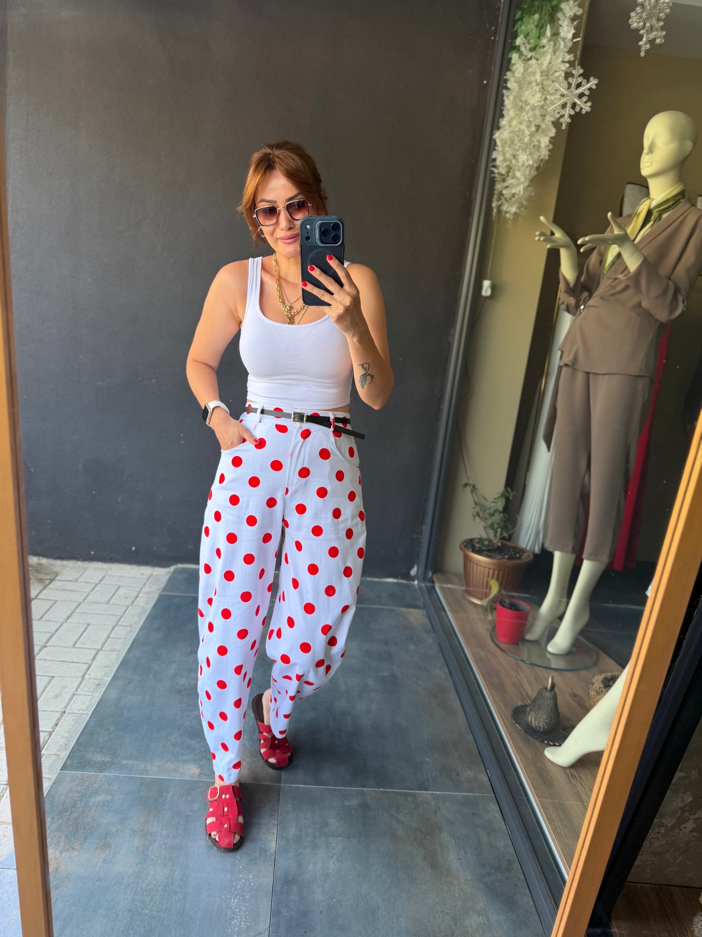 Puantiyeli Kırmızı Baggy Pantolon