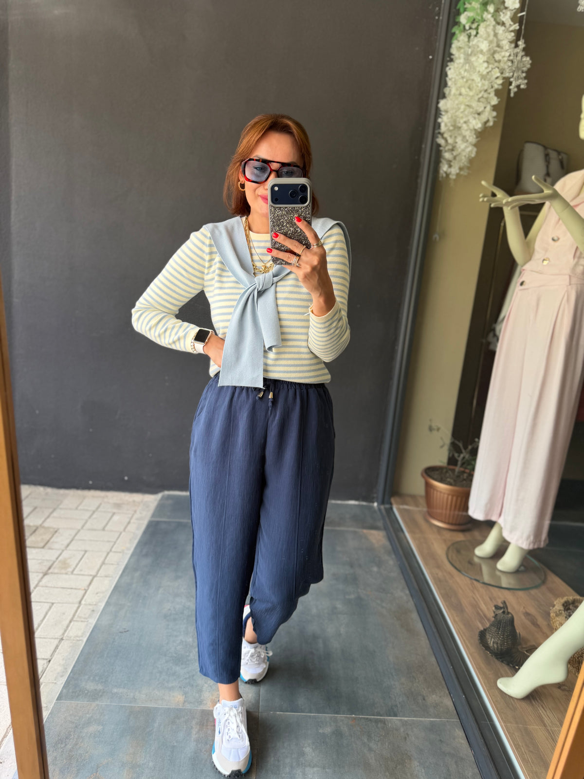Valerisse Mavi Fular Detaylı Basic Triko