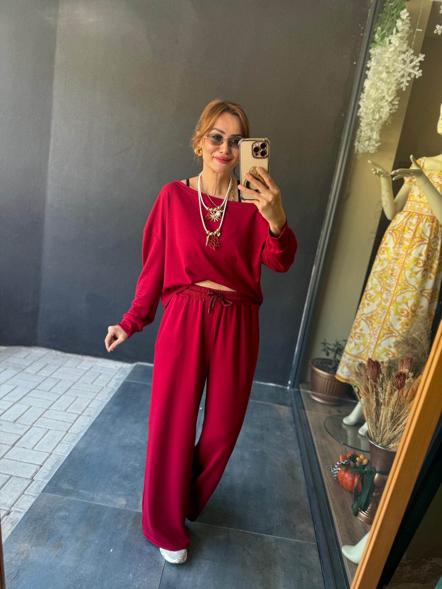 Latest Bordo Modal Takım