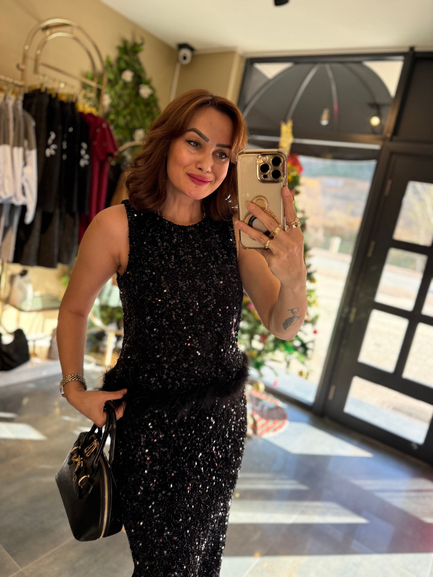 Nira Siyah Pullu Etek & Bluz Takım