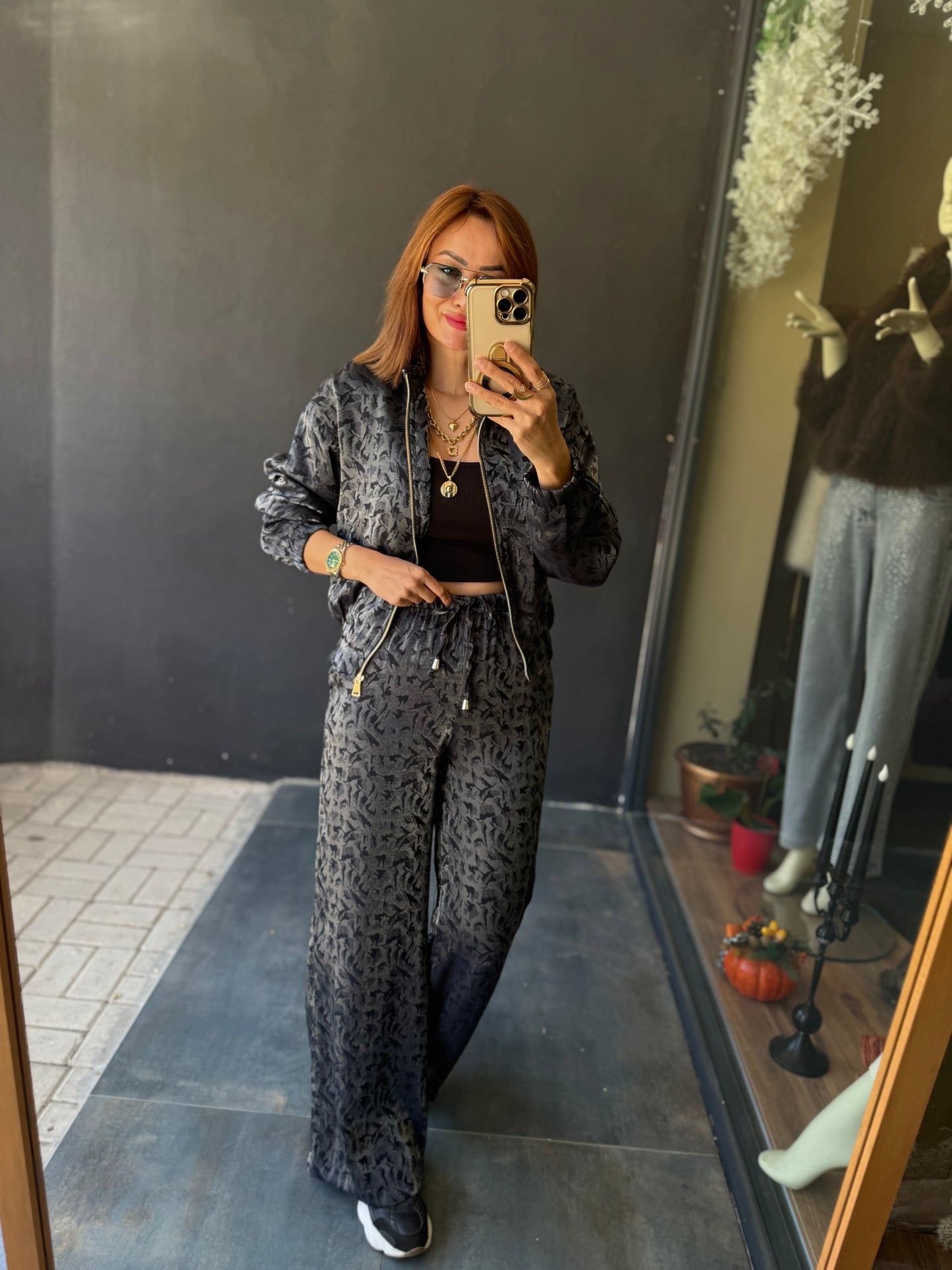 Sagomi Gri Desenli Takım