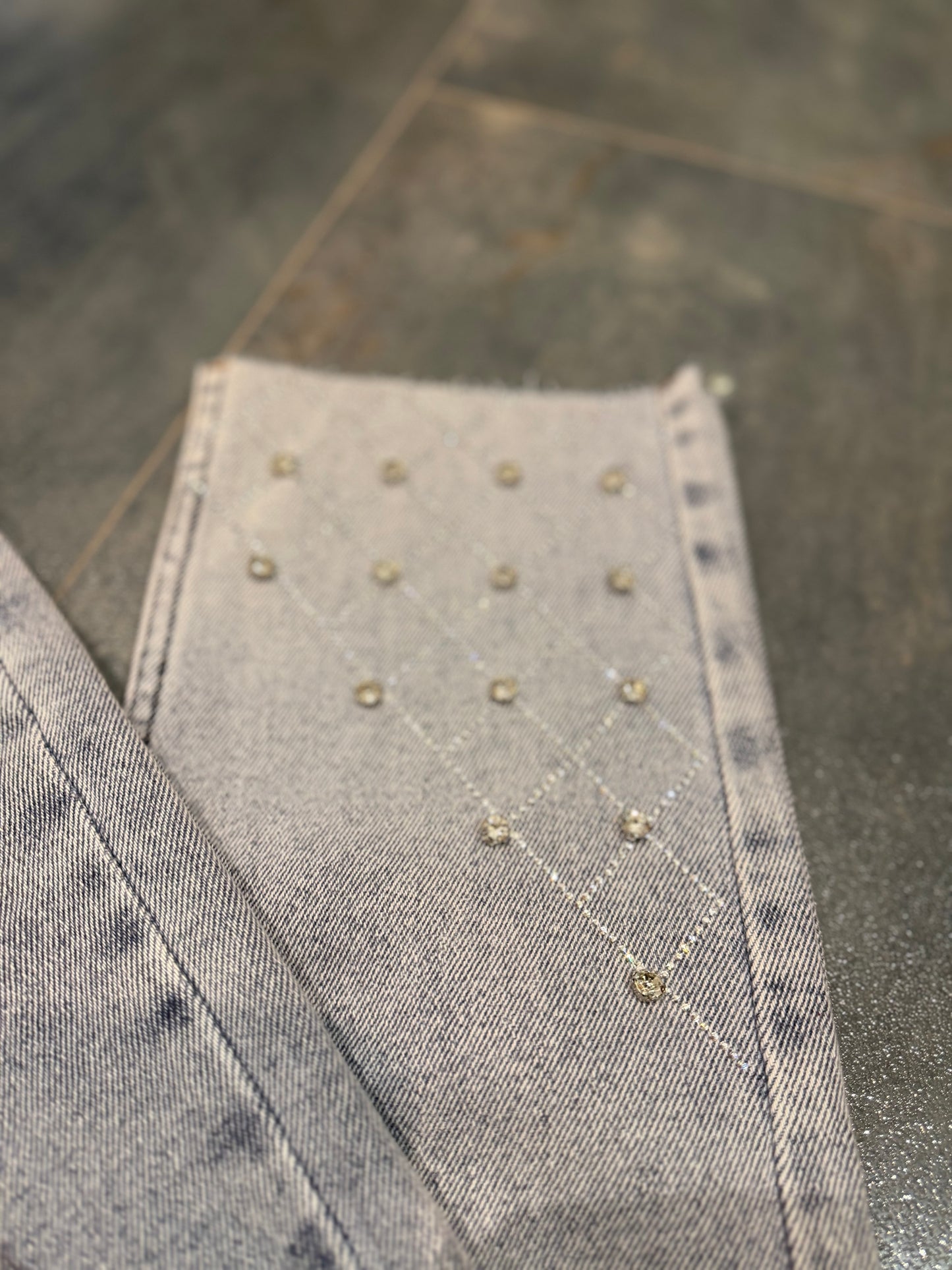 Xlove Mavi Paça Kare Taş İşleme Jean