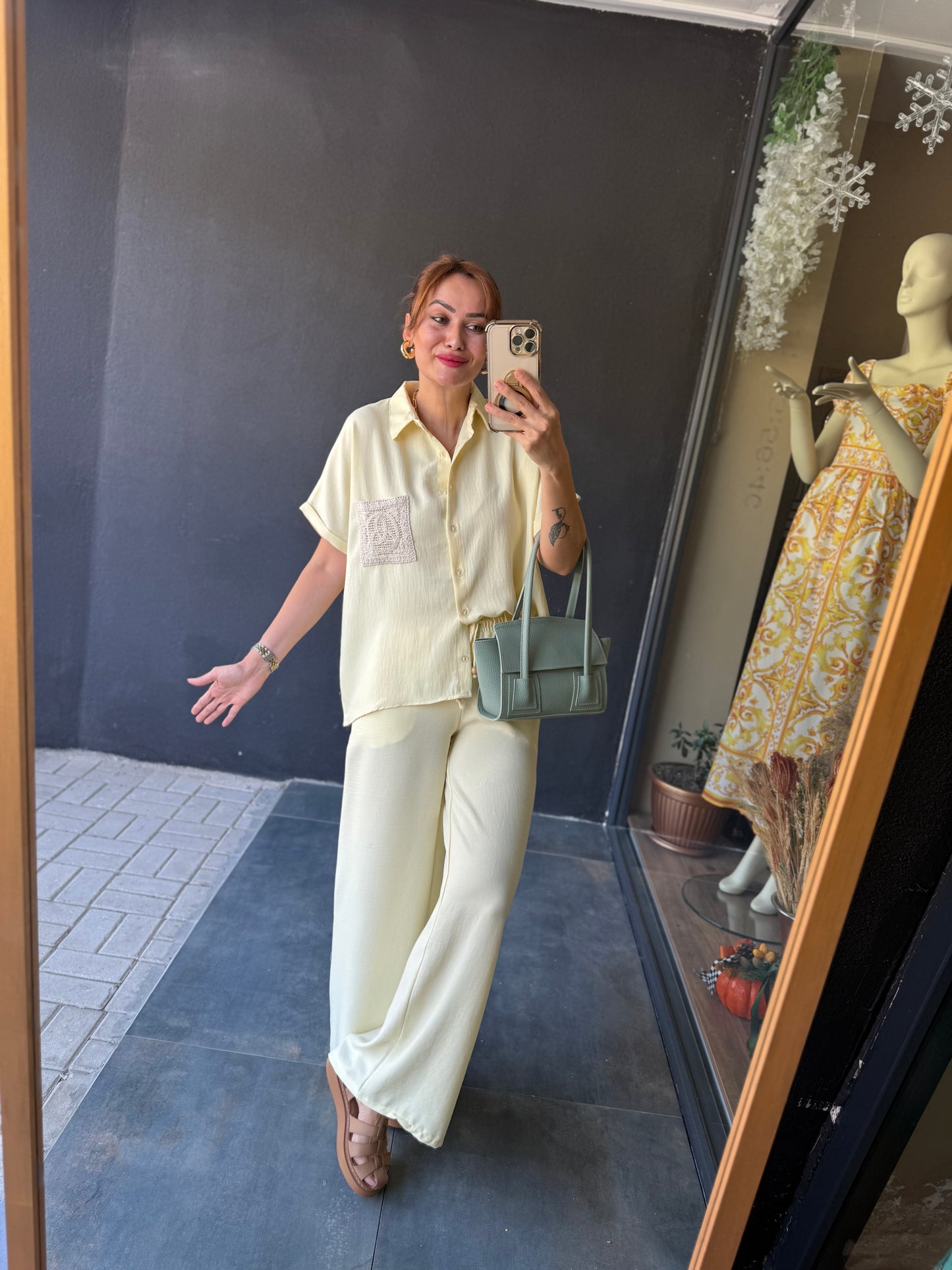 Kamila Sarı Keten Takım