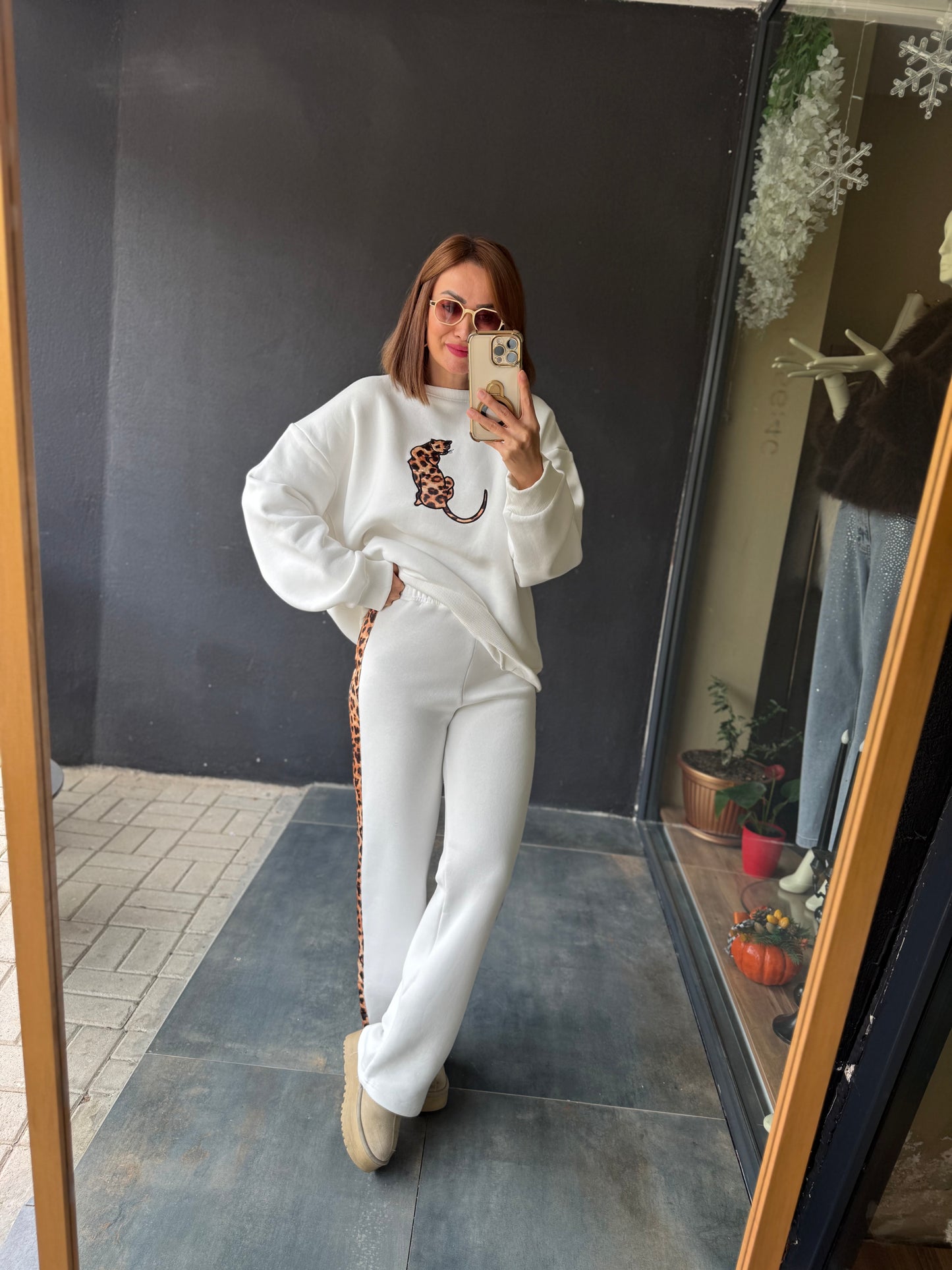 Ladima Beyaz Şardonlu Eşofman Takımı