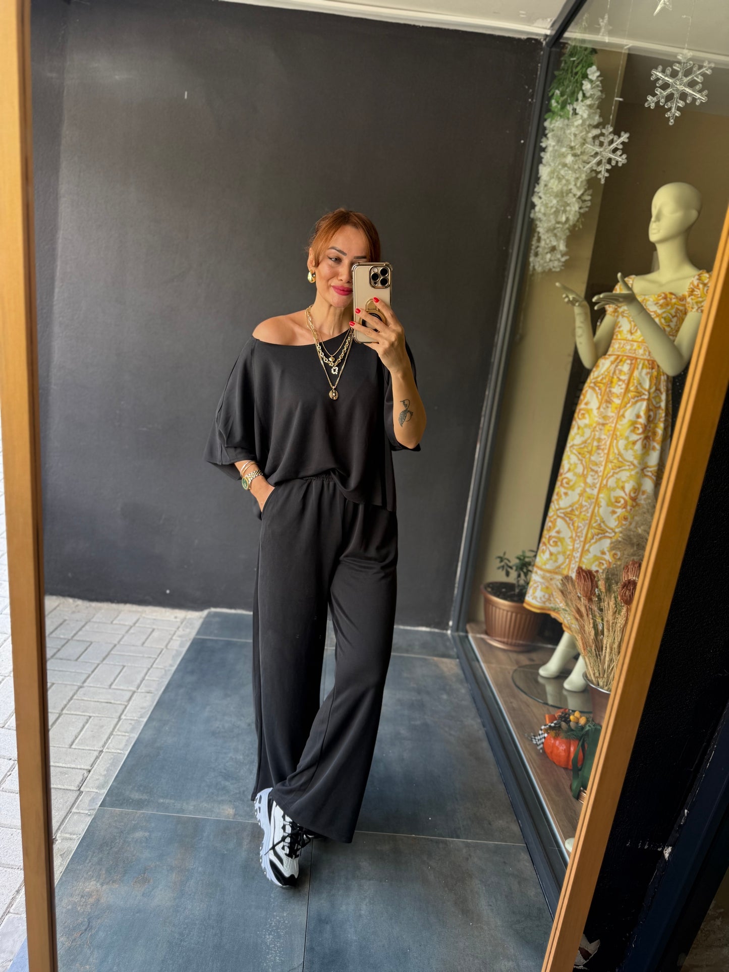 Look Siyah Modal Takım