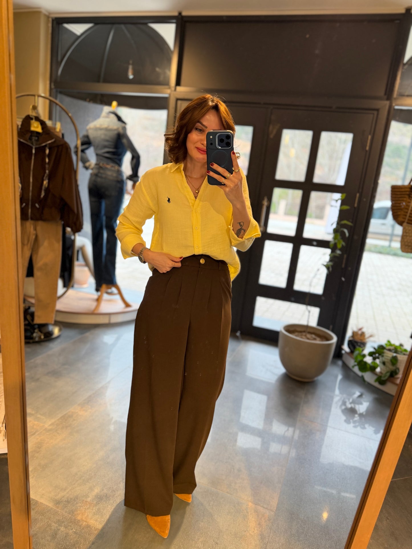 Rent Sarı Müslin Gömlek