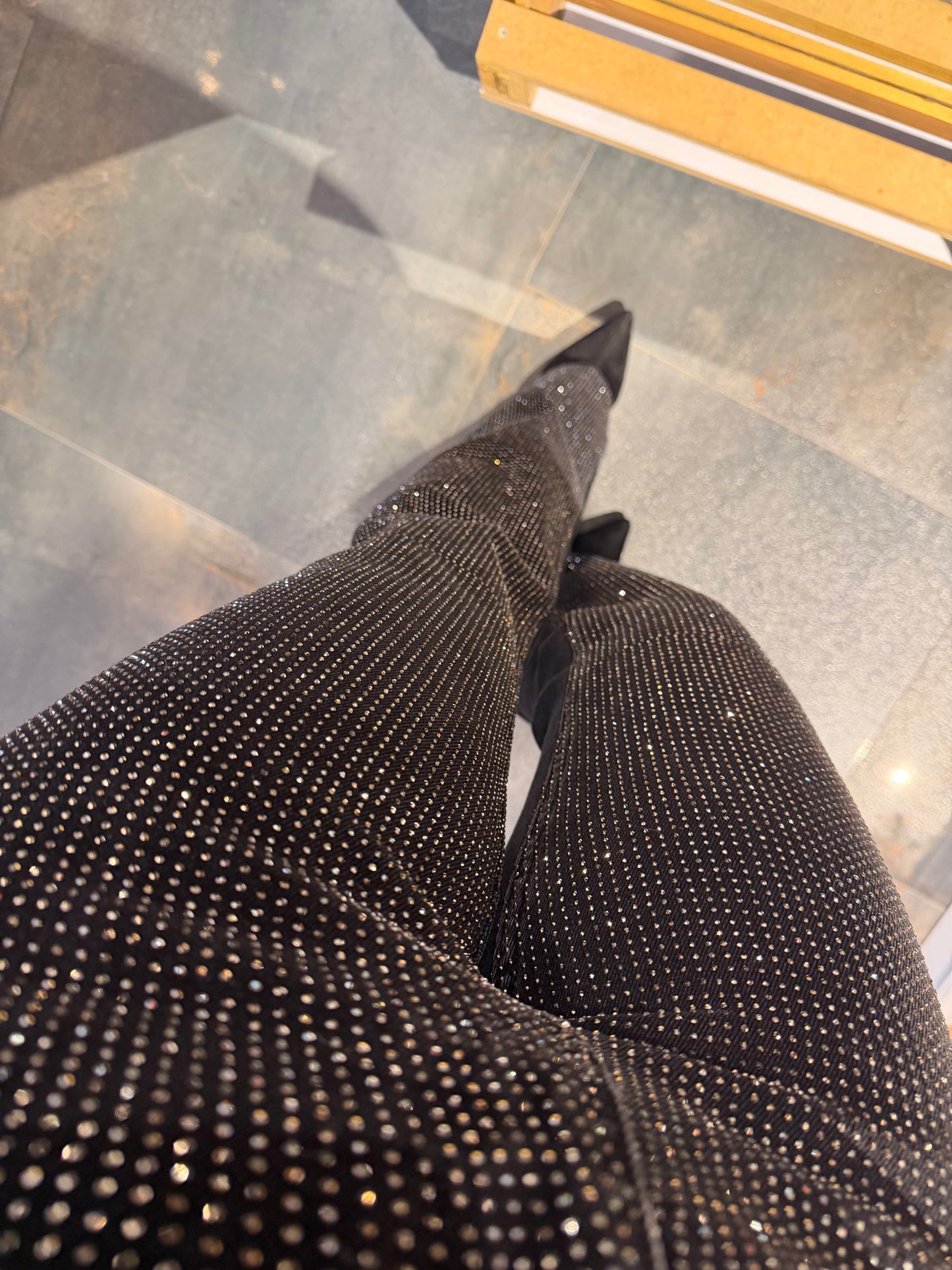 Xlove Straight Siyah Taş İşleme Jean