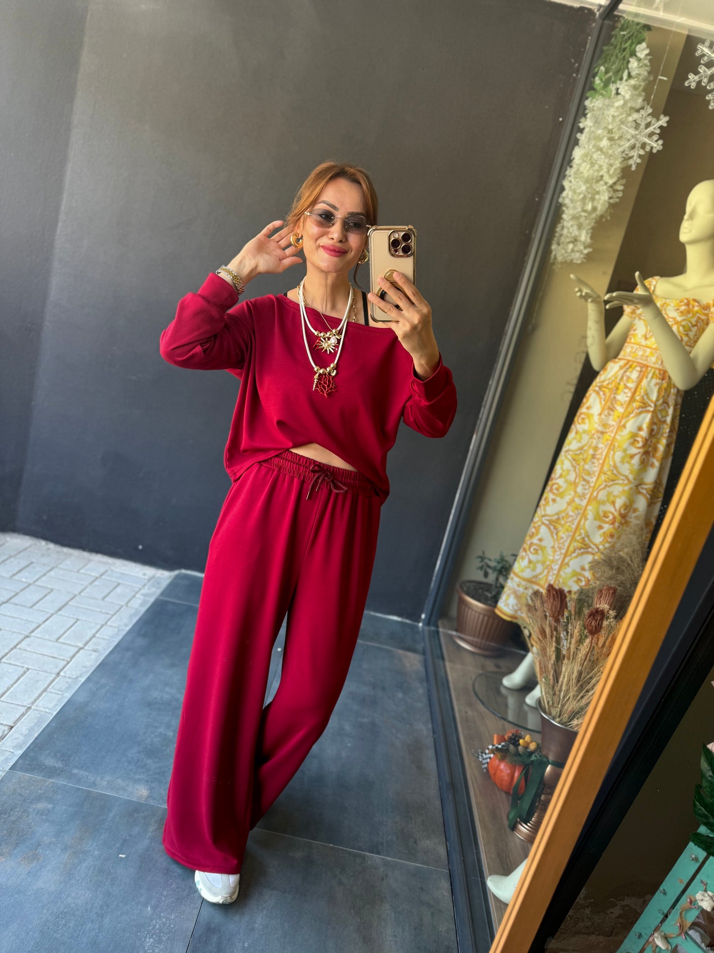 Latest Bordo Modal Takım