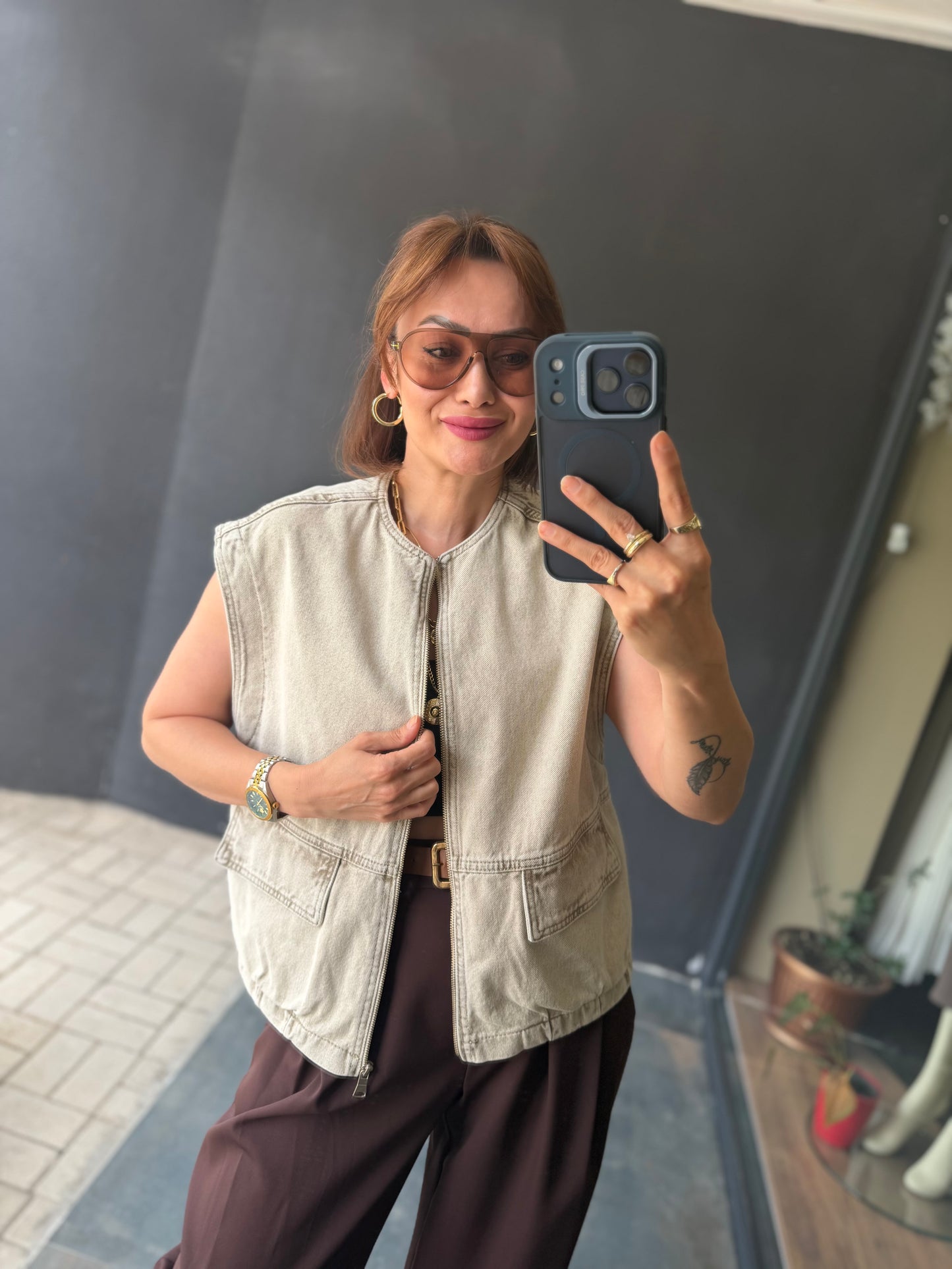 Taş Rengi Oversize Cepli Kadın Yelek