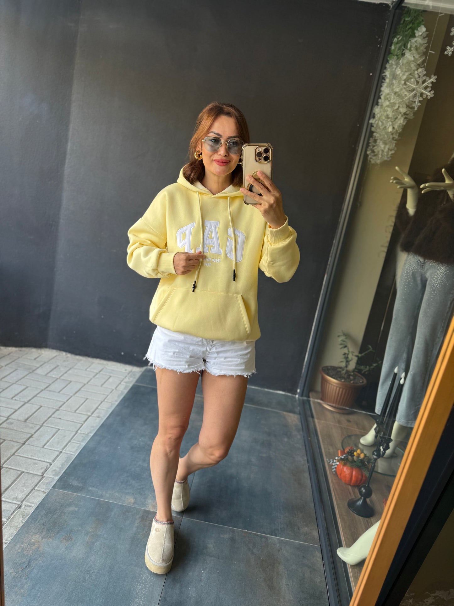 Muvy Sarı Kabartmalı Sweatshirt