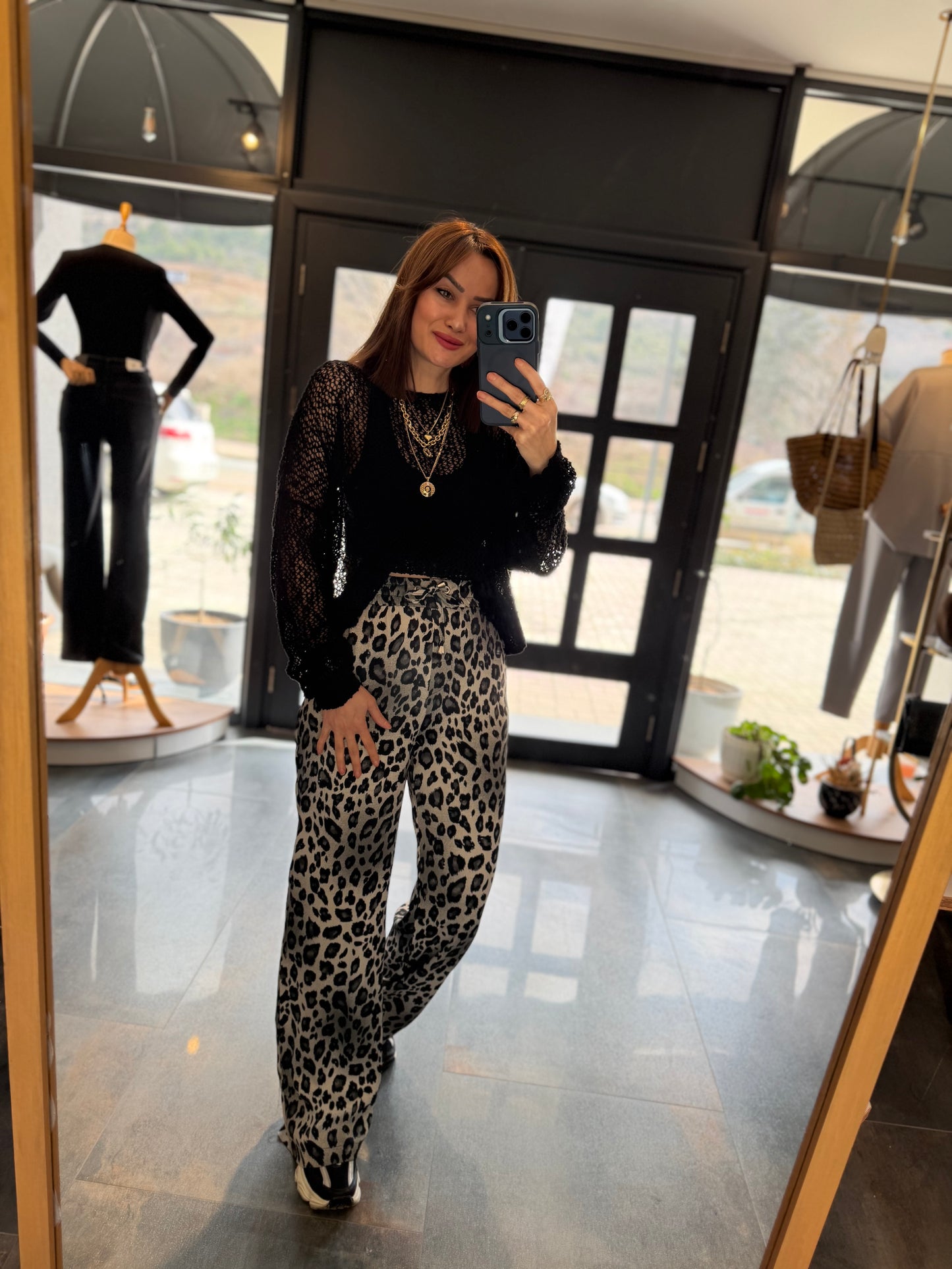 Gilgen Gri Leopar Takım