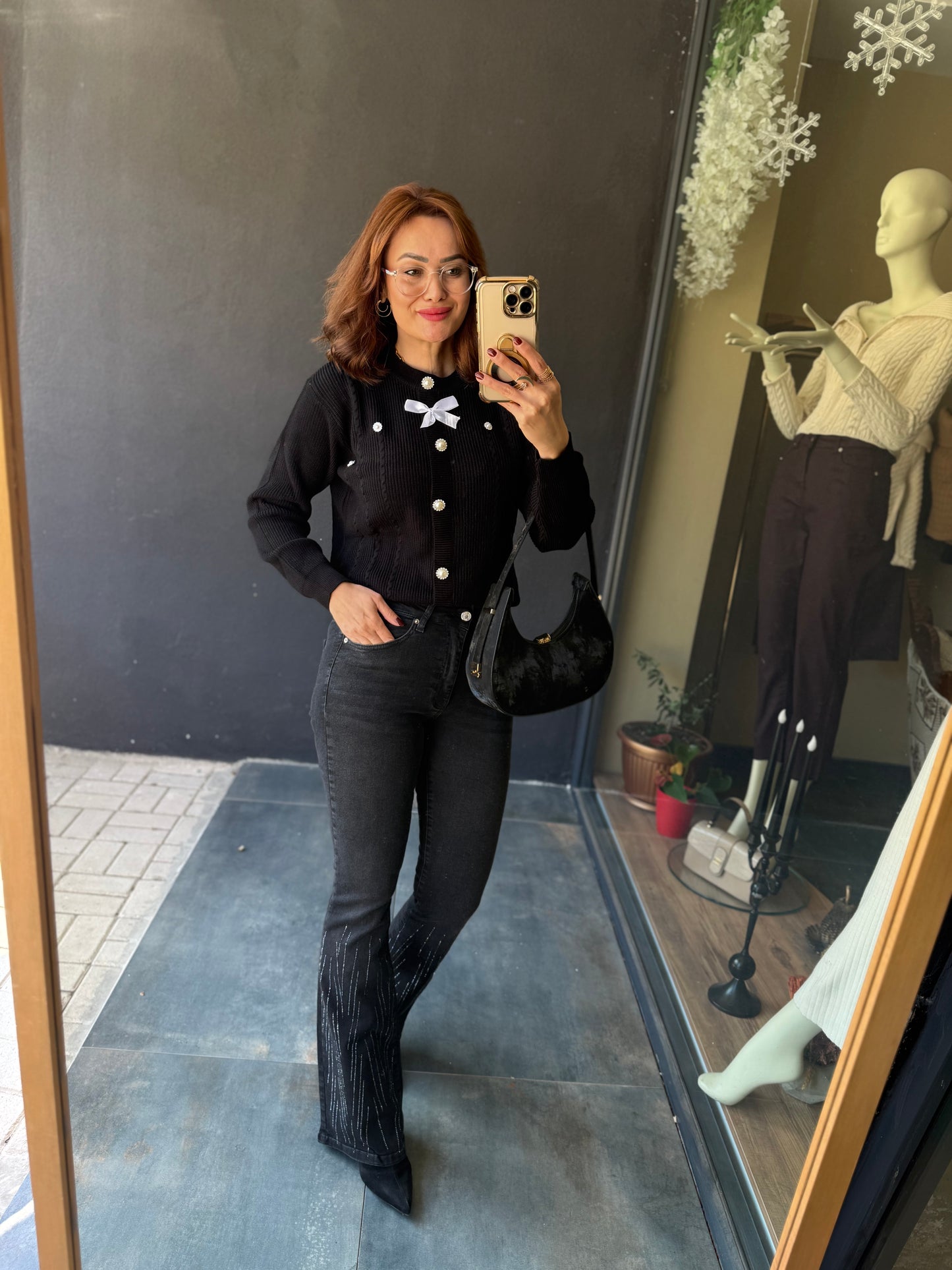 Xlove Siyah Paçası Taş Detaylı Jean