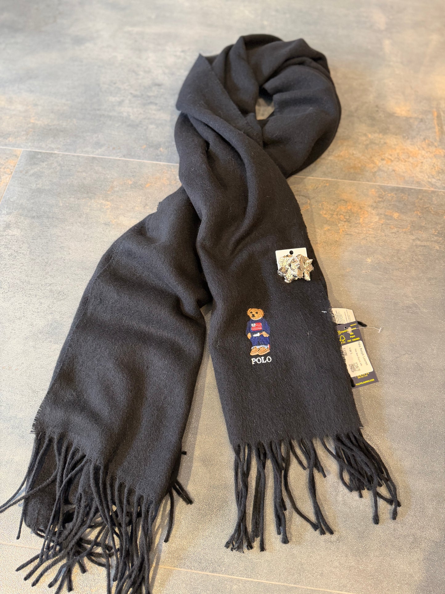 Gustor Siyah Peluş Atkı