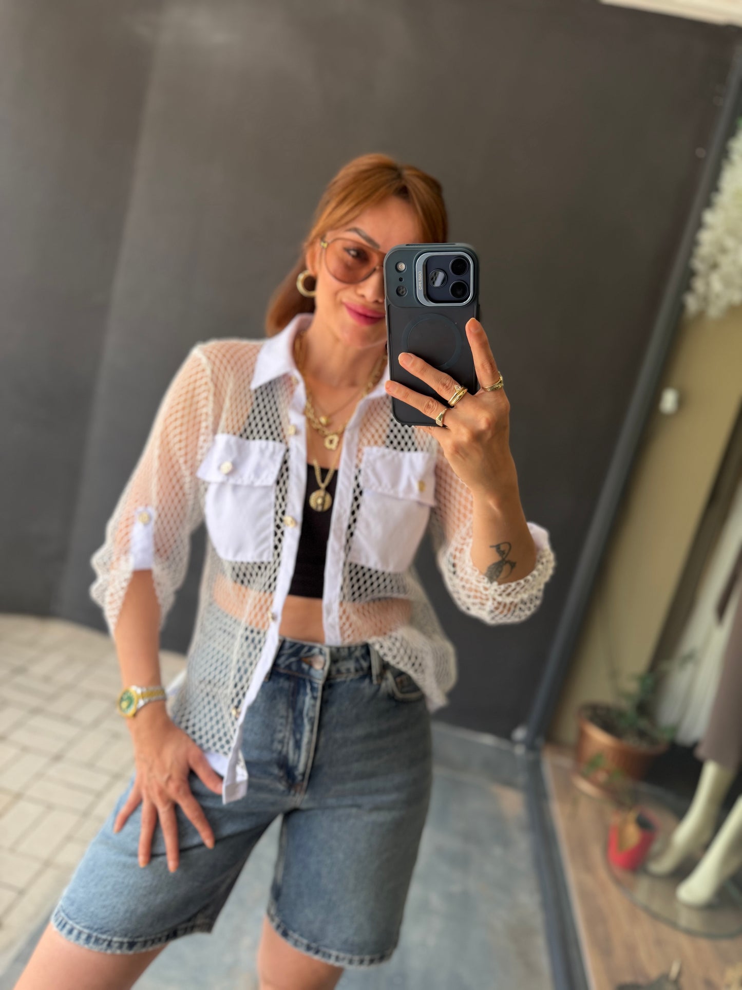 Beyaz File Detaylı Transparan Kadın Gömlek