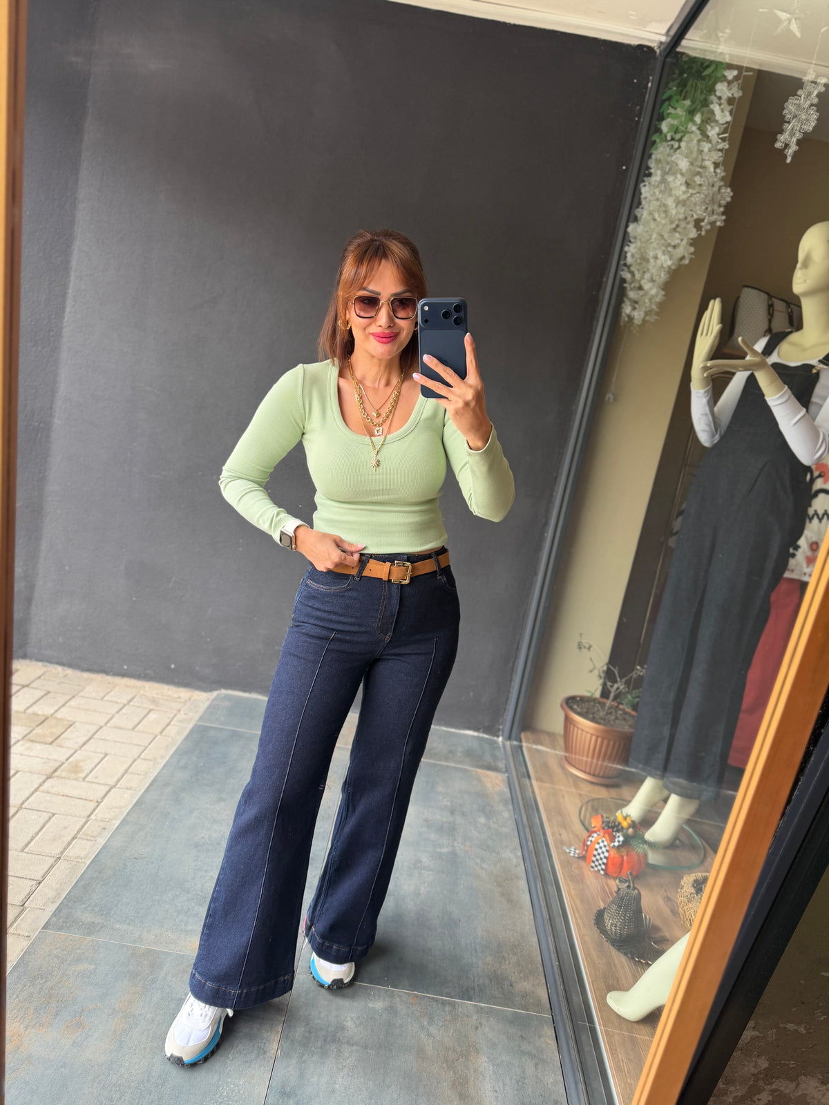 Norevia Mint U Yaka Body
