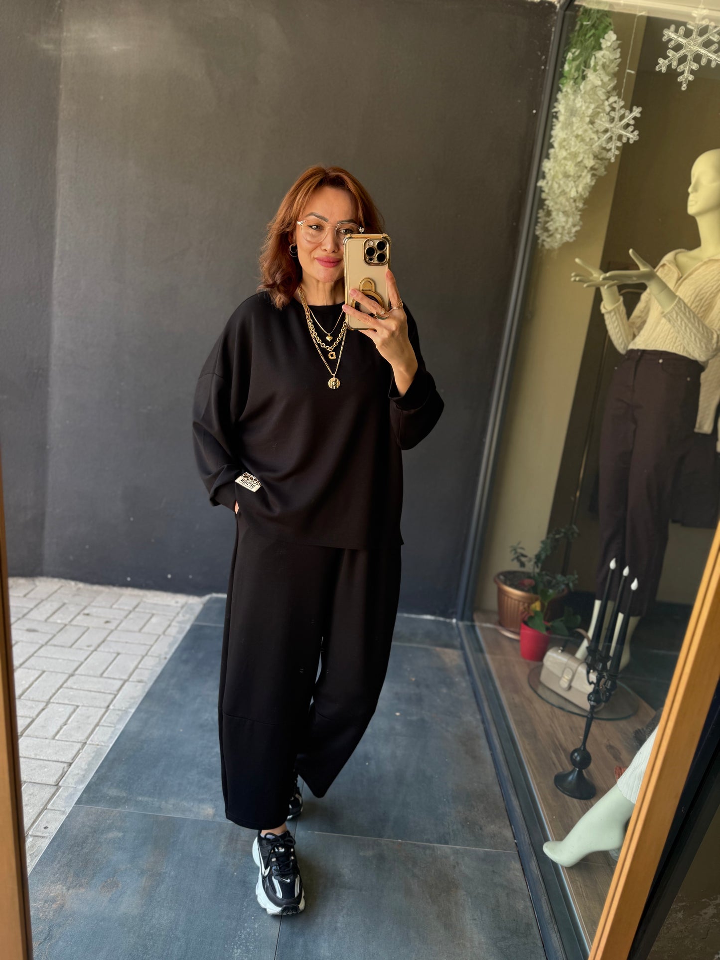 Şayza Siyah Armalı Takım