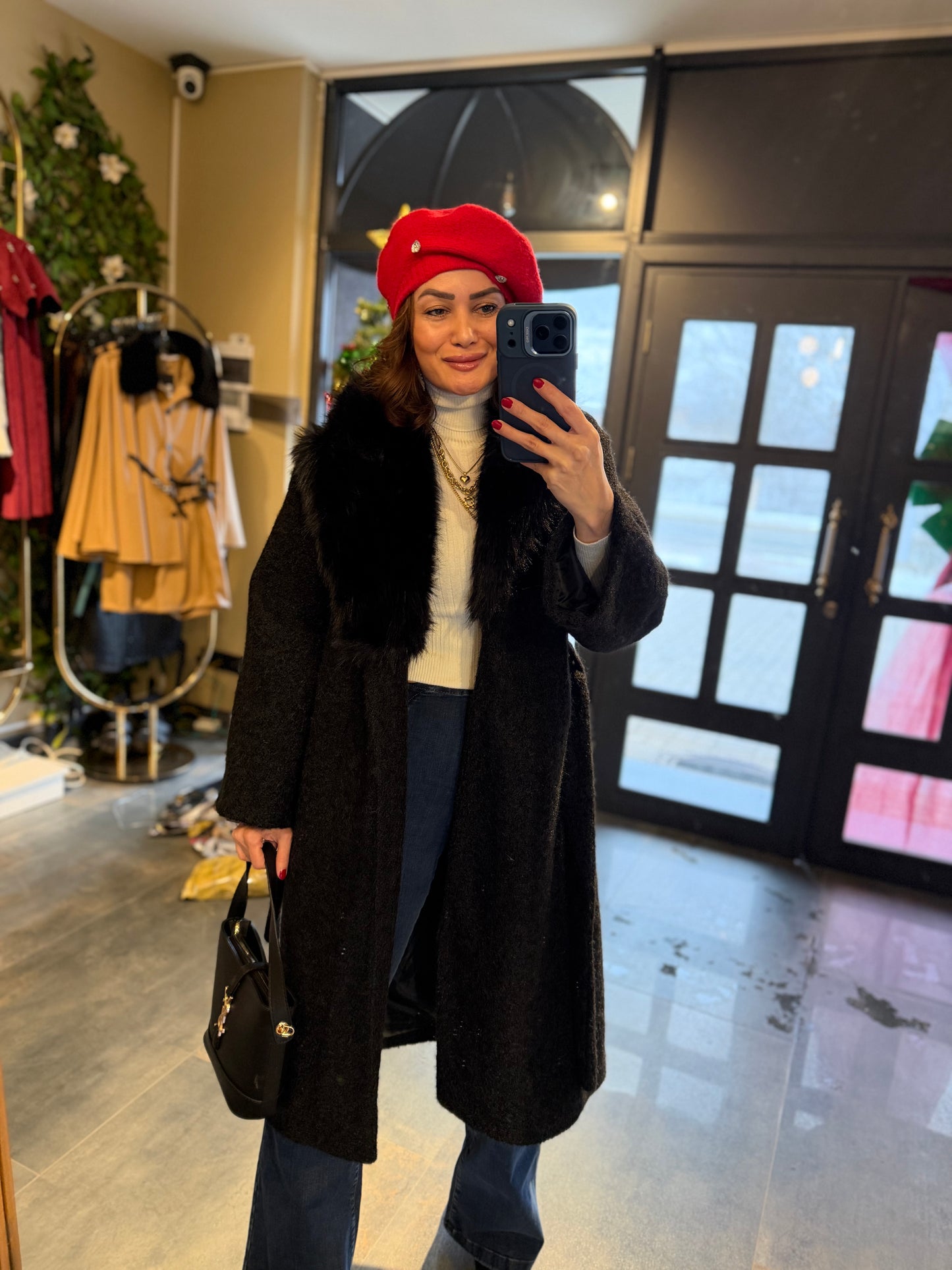 Fancy Siyah Keçe Astarlı Mont