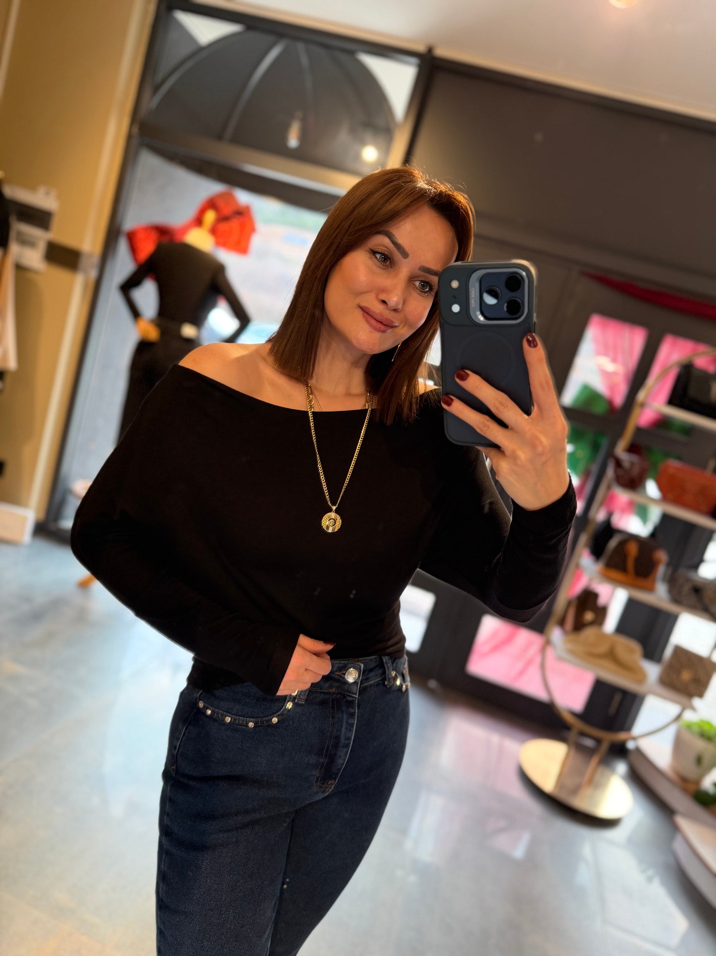 Virgin Siyah Yumoş Bluz