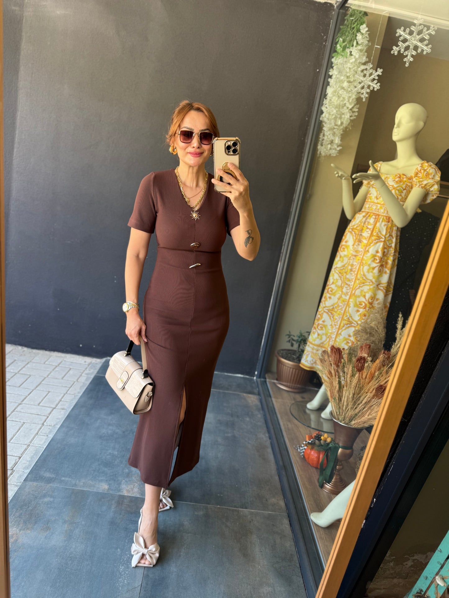 Henna Düğmeli Kısa Kol Kahve Kalem Elbise