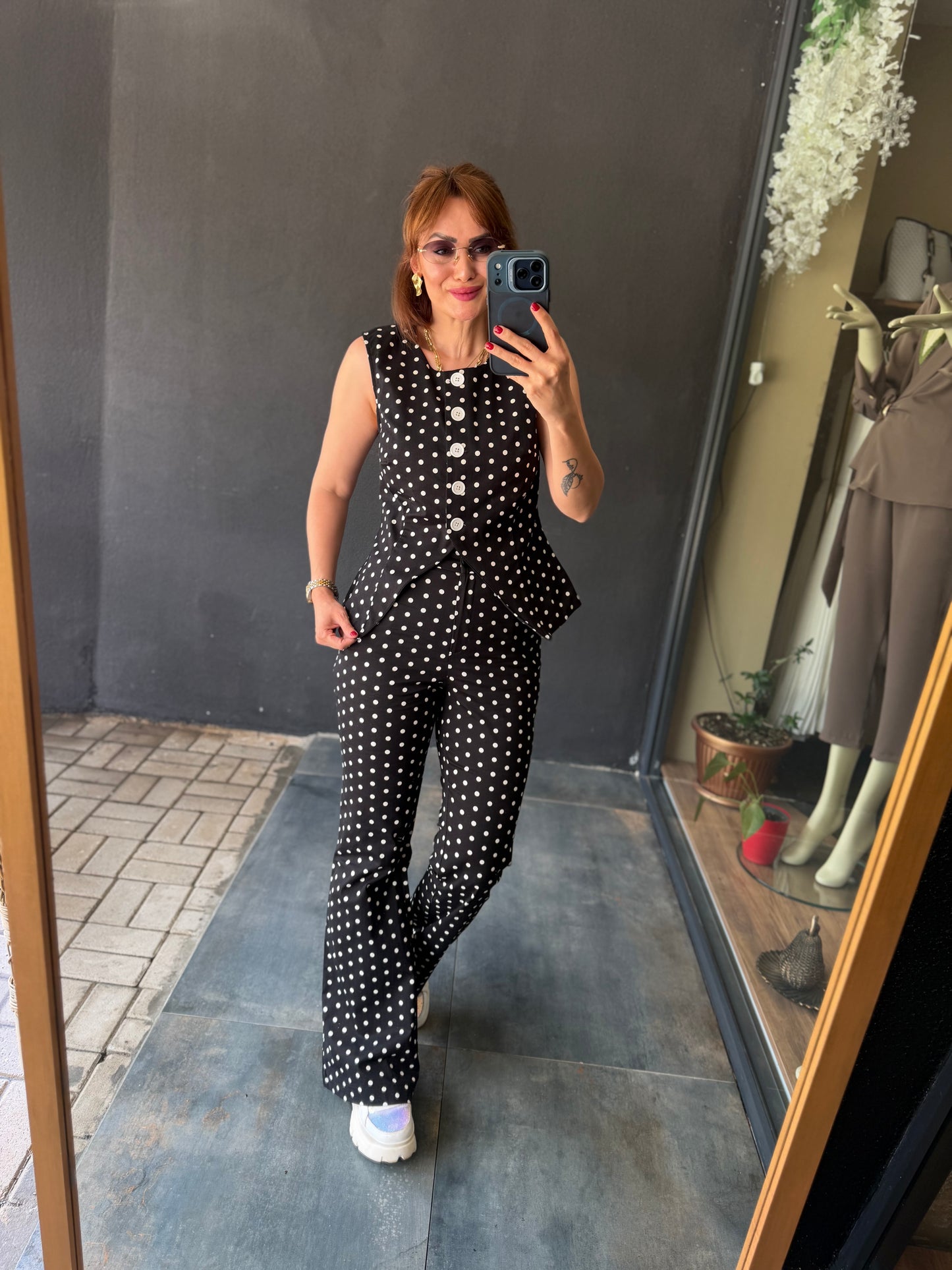 Siyah Puantiyeli Retro Pantolon Takımı