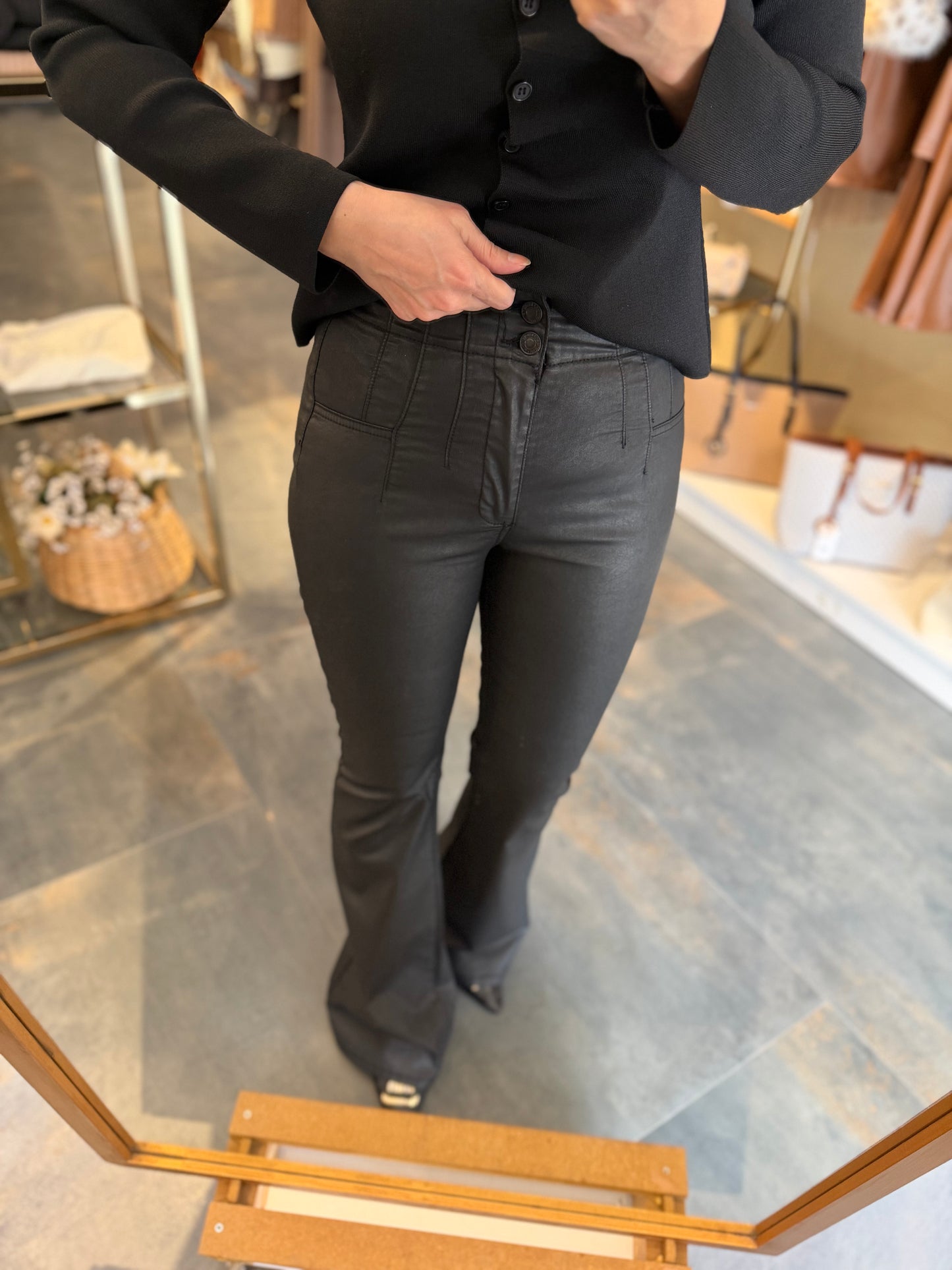 Xlove Mumlu Siyah İspanyol Pantolon