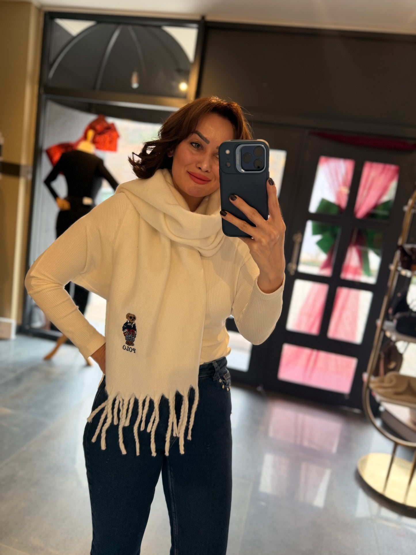 Gustor Beyaz Peluş Atkı