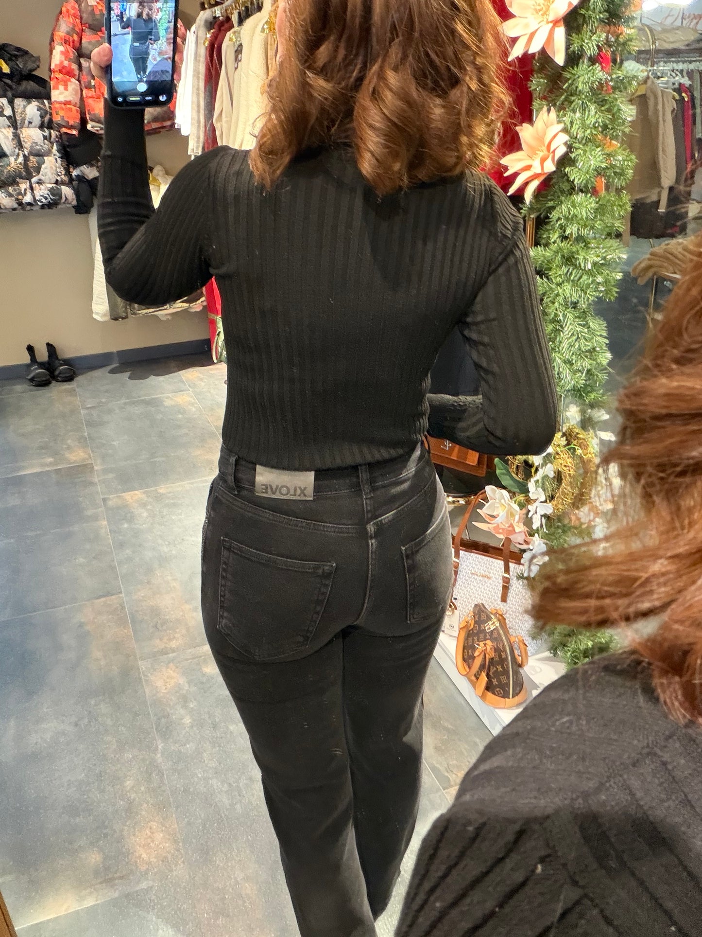 Xlove Straight Siyah Taş İşleme Jean