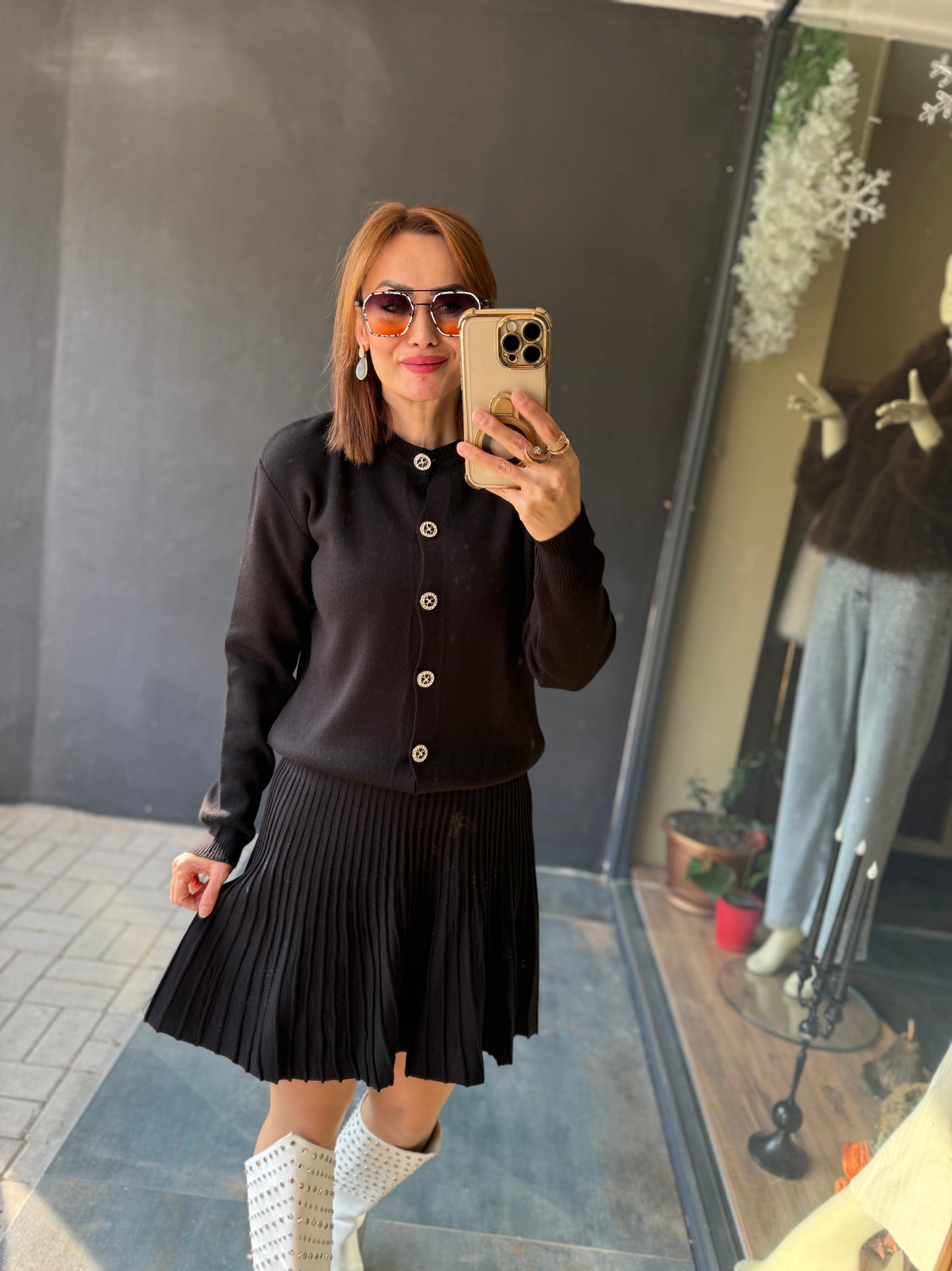 Noly Siyah Etek & Triko Takım