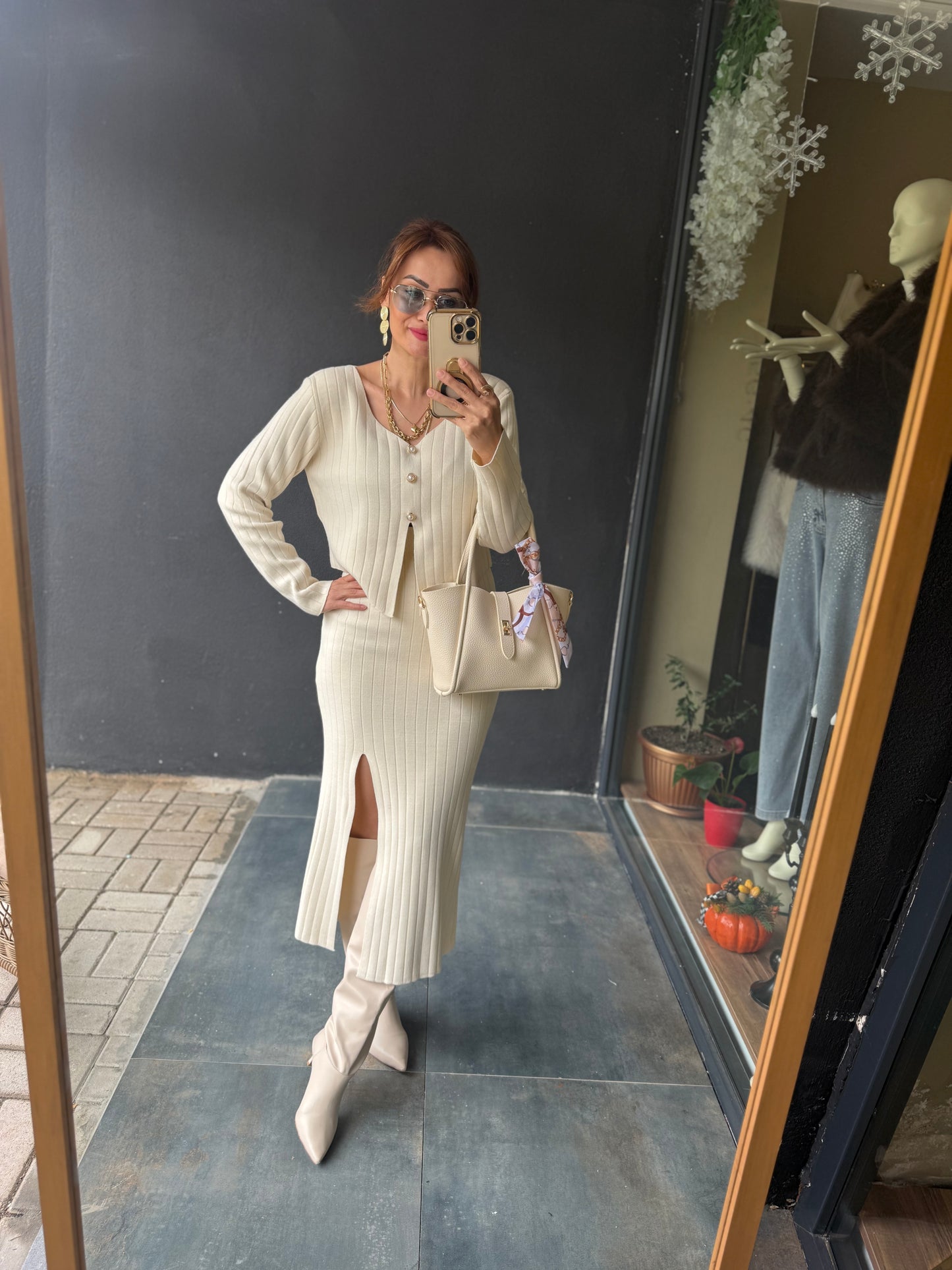 Tria Bej Triko Etek & Bluz Takım