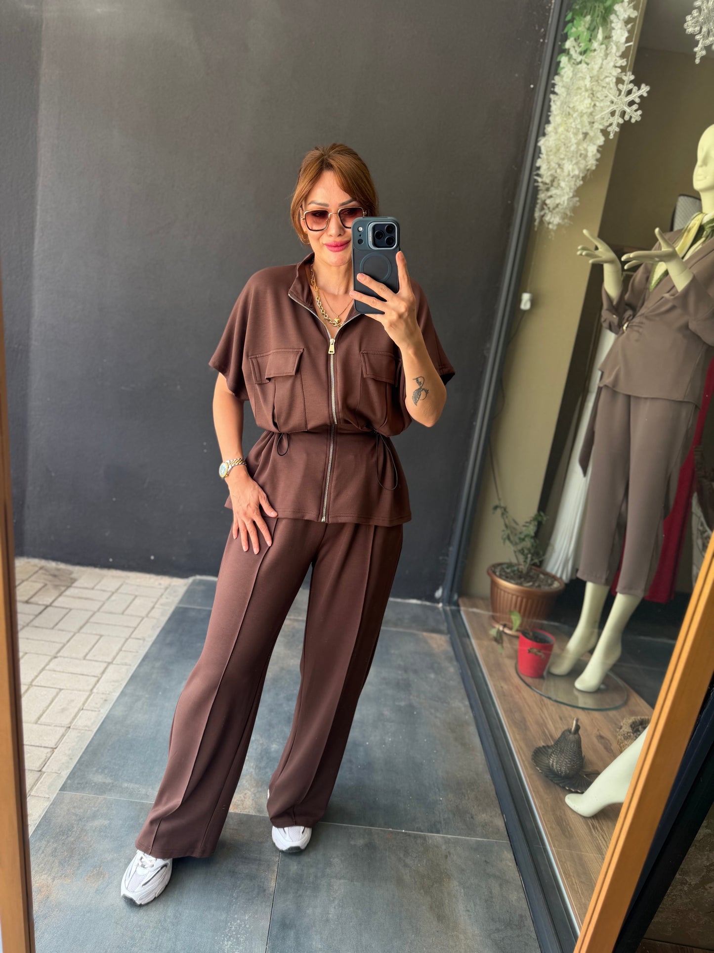 Kahve Modal Spor Takım
