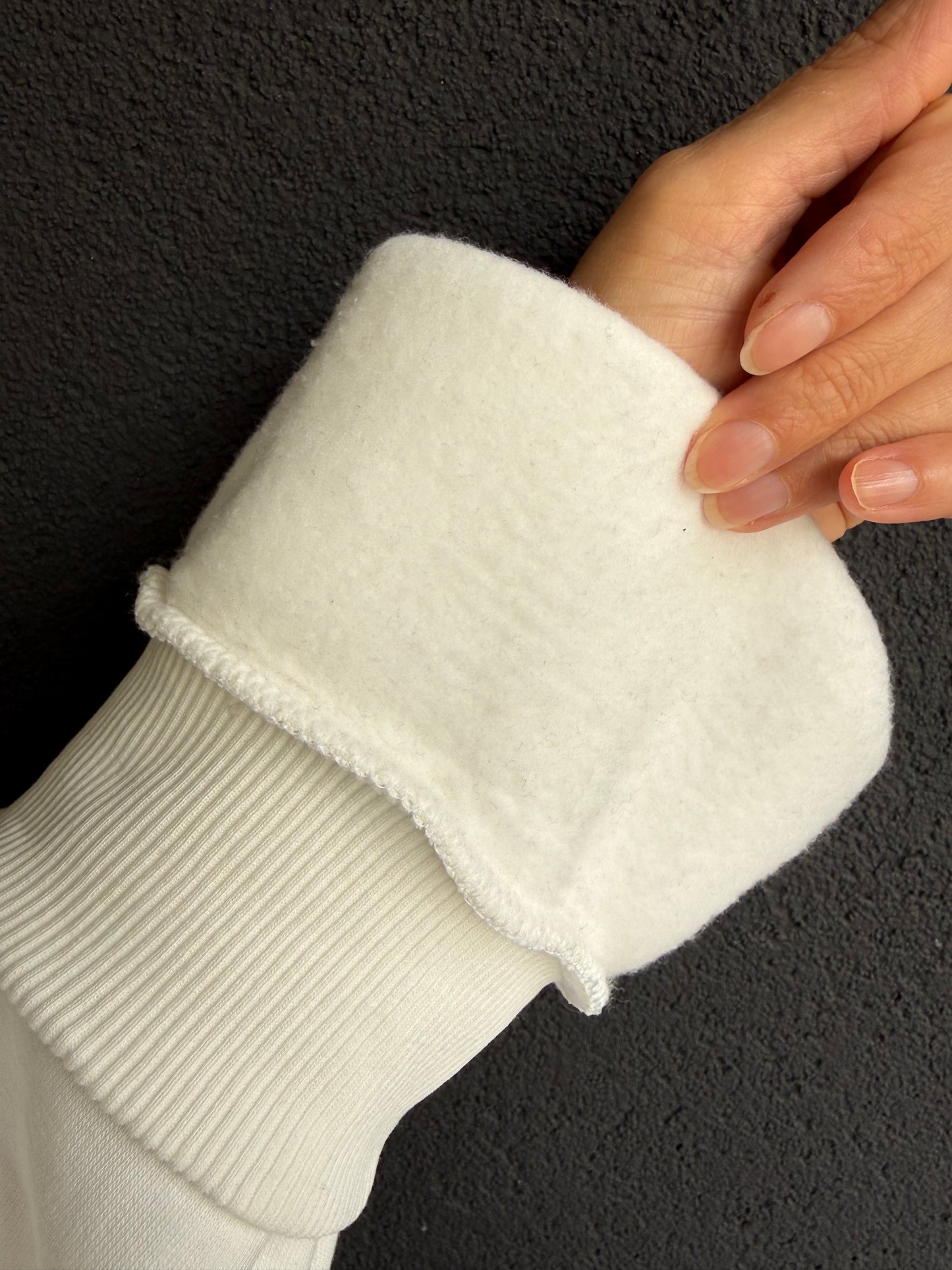 Ladima Beyaz Şardonlu Eşofman Takımı