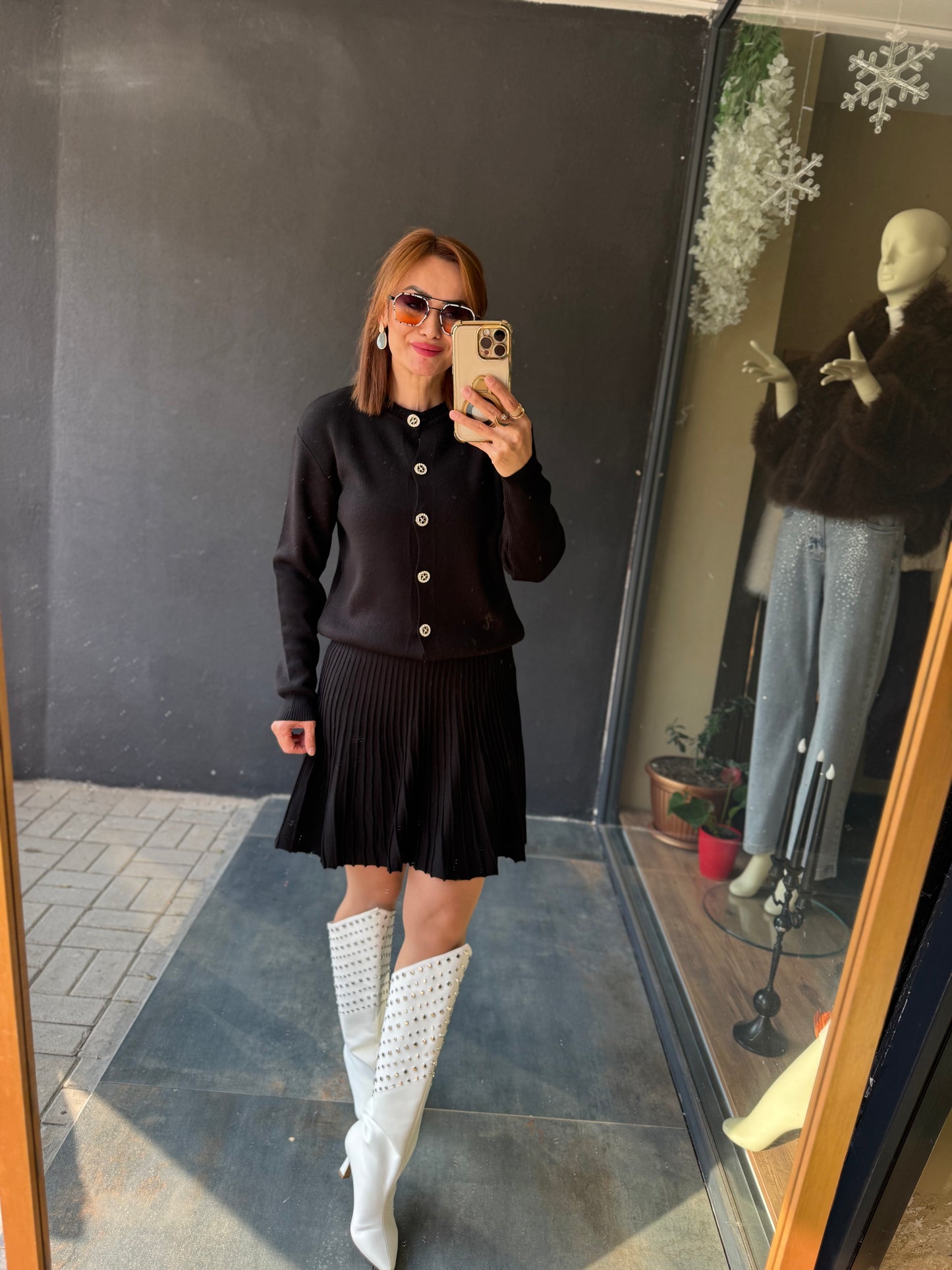 Noly Siyah Etek & Triko Takım