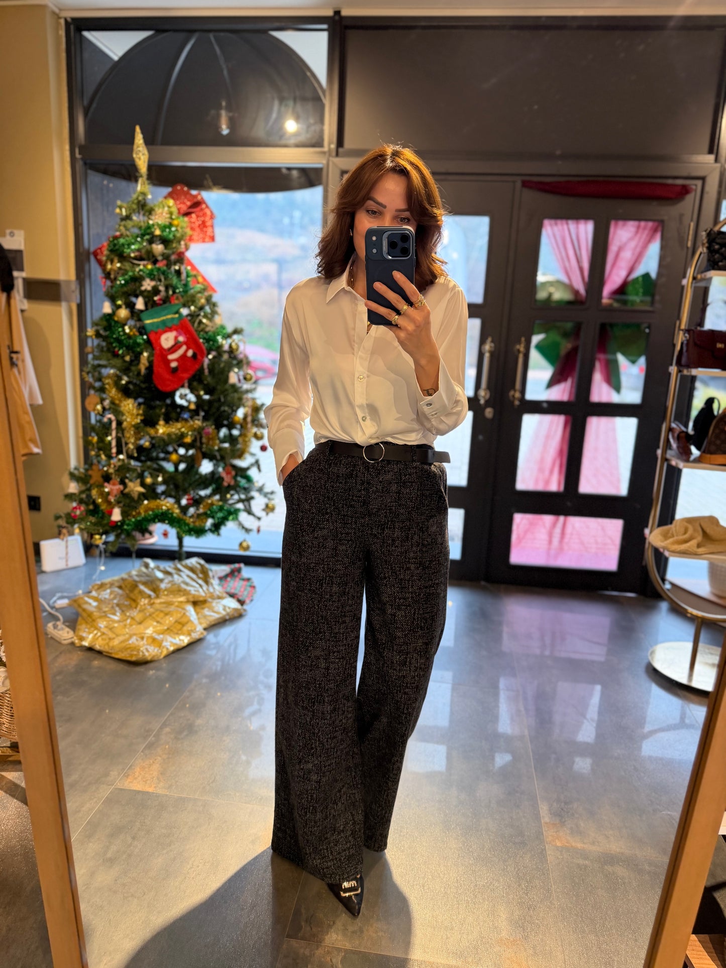 Carina Siyah Kaşe Pantolon