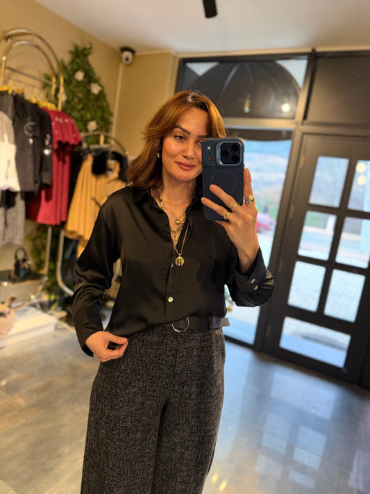 Janet Siyah Saten Gömlek