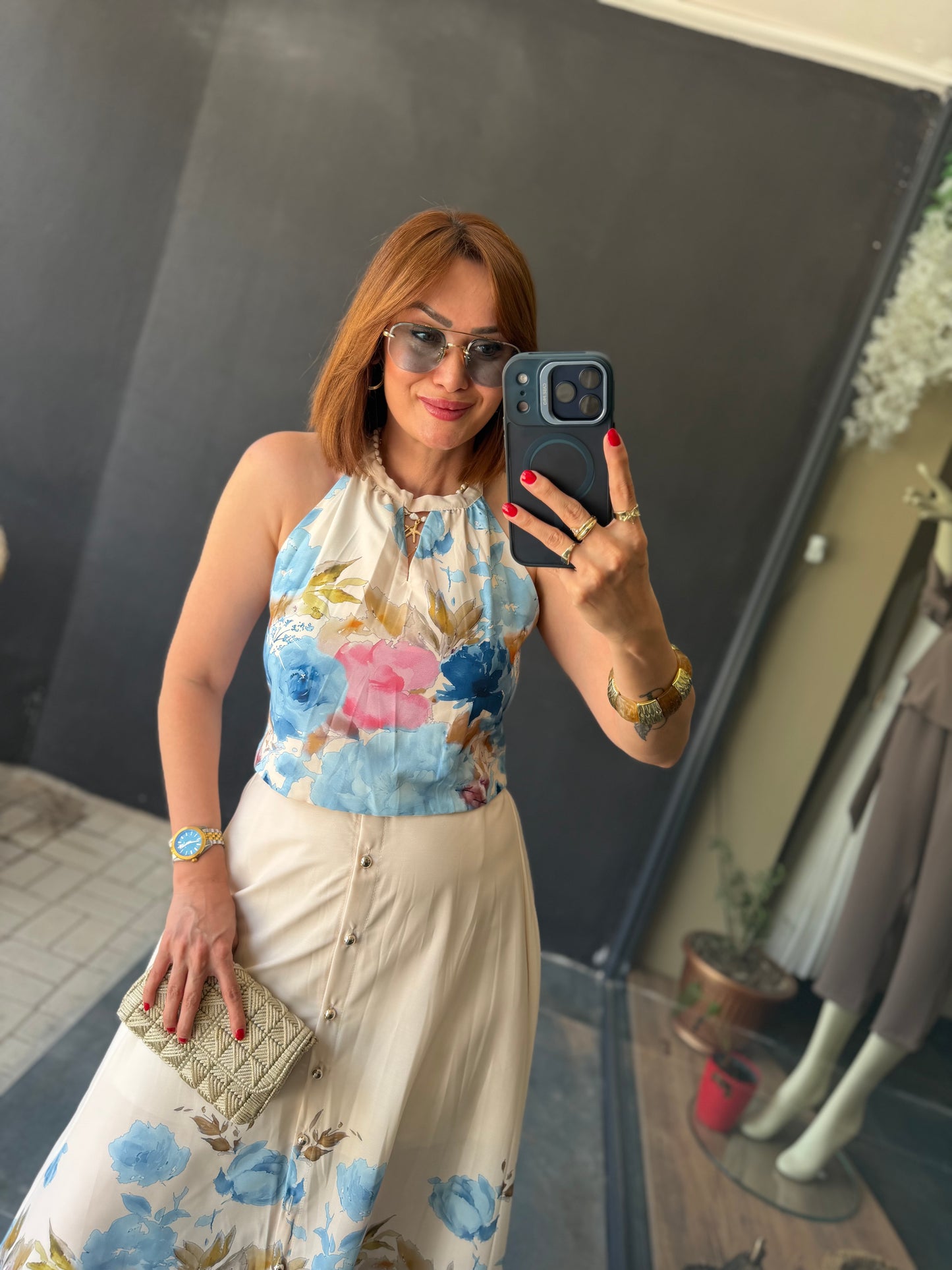 Kadın Çiçek Desenli Mavi Midi Etek ve Halter Yaka Bluz Takım