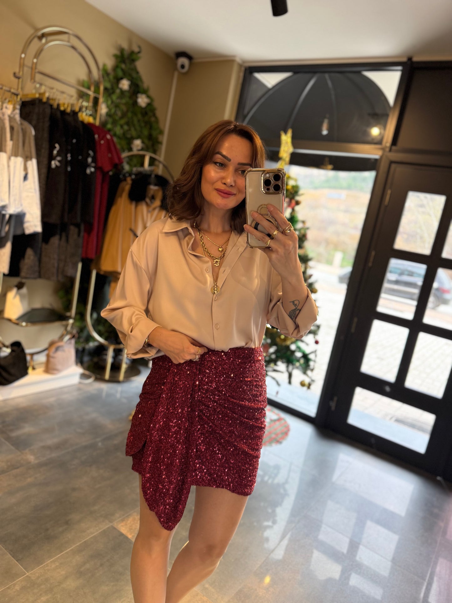 Nira Bordo Pullu Etek