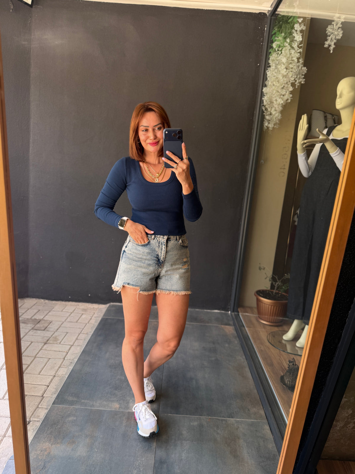 Norevia Lacivert U Yaka Body